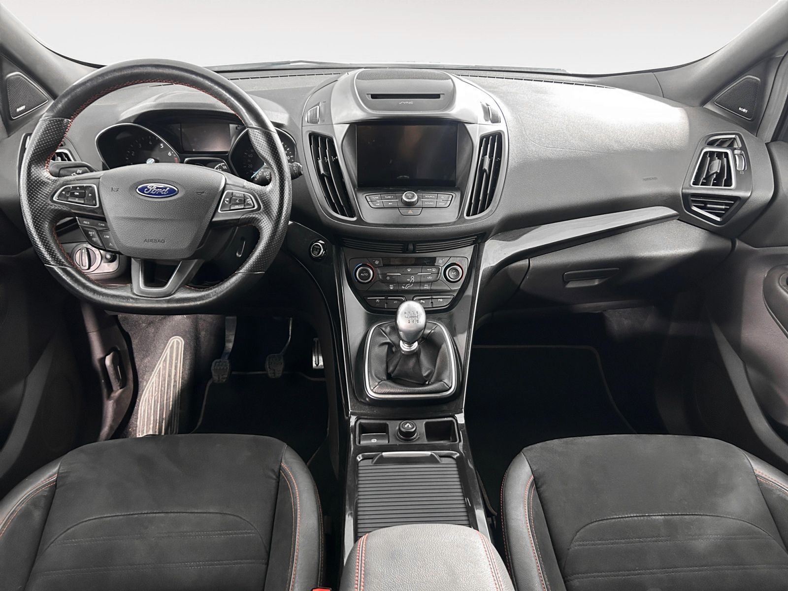 Ford Kuga 1.5 EcoBoost ST-Line Limited Edition 4x2 - foto 9