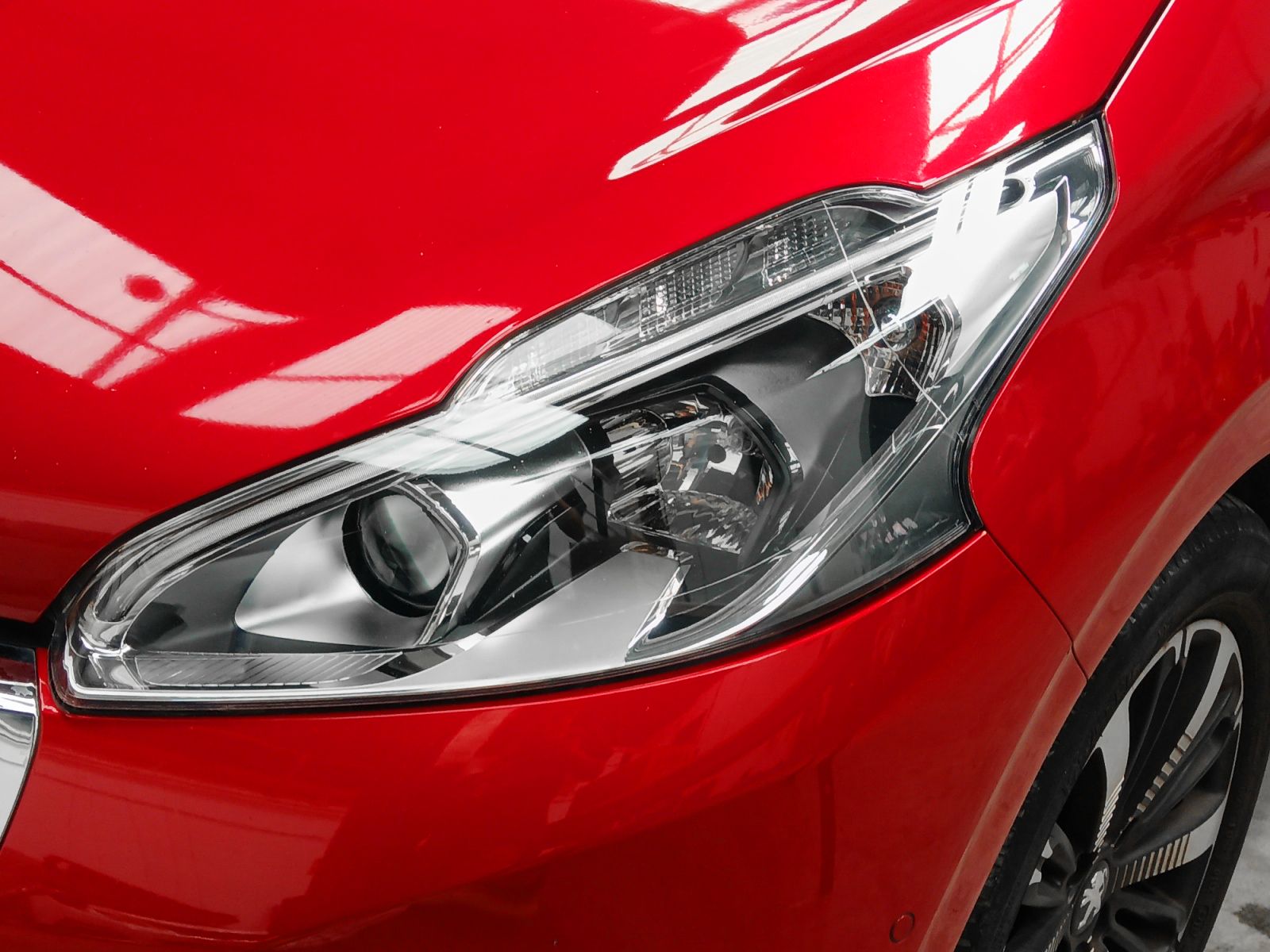 Peugeot 208 PureTech 82 Tech Edition - foto 26