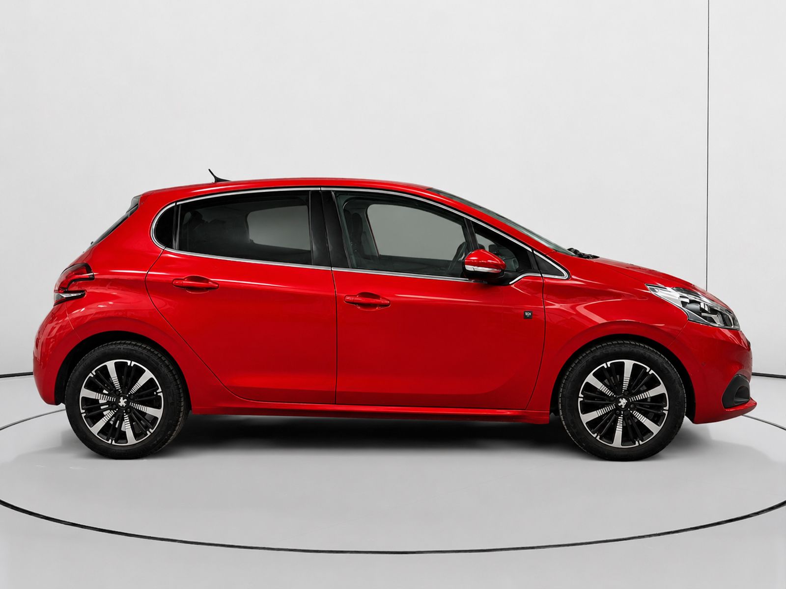 Peugeot 208 PureTech 82 Tech Edition - foto 2
