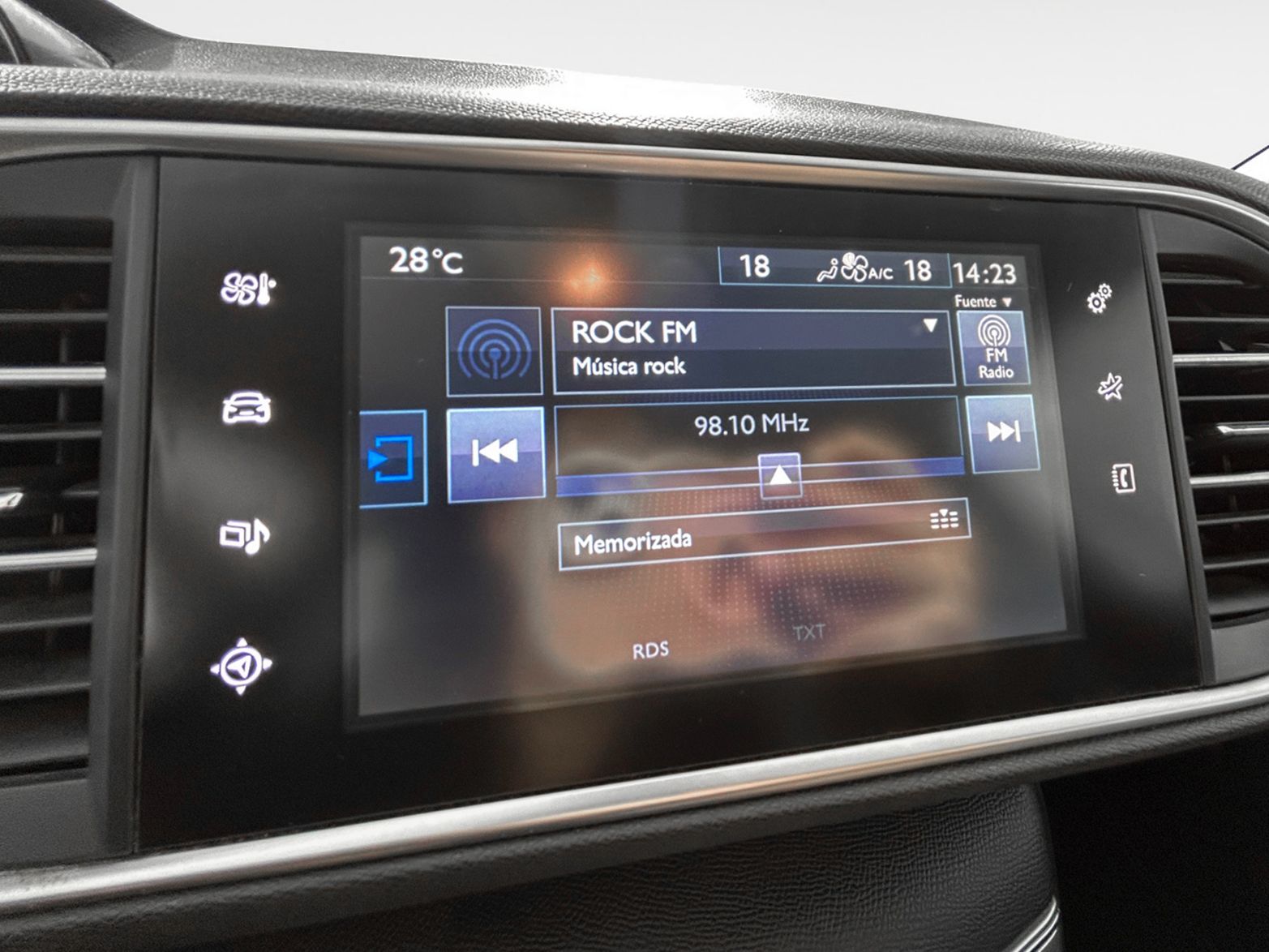 Peugeot 308 BlueHDi 120 Style - foto 19