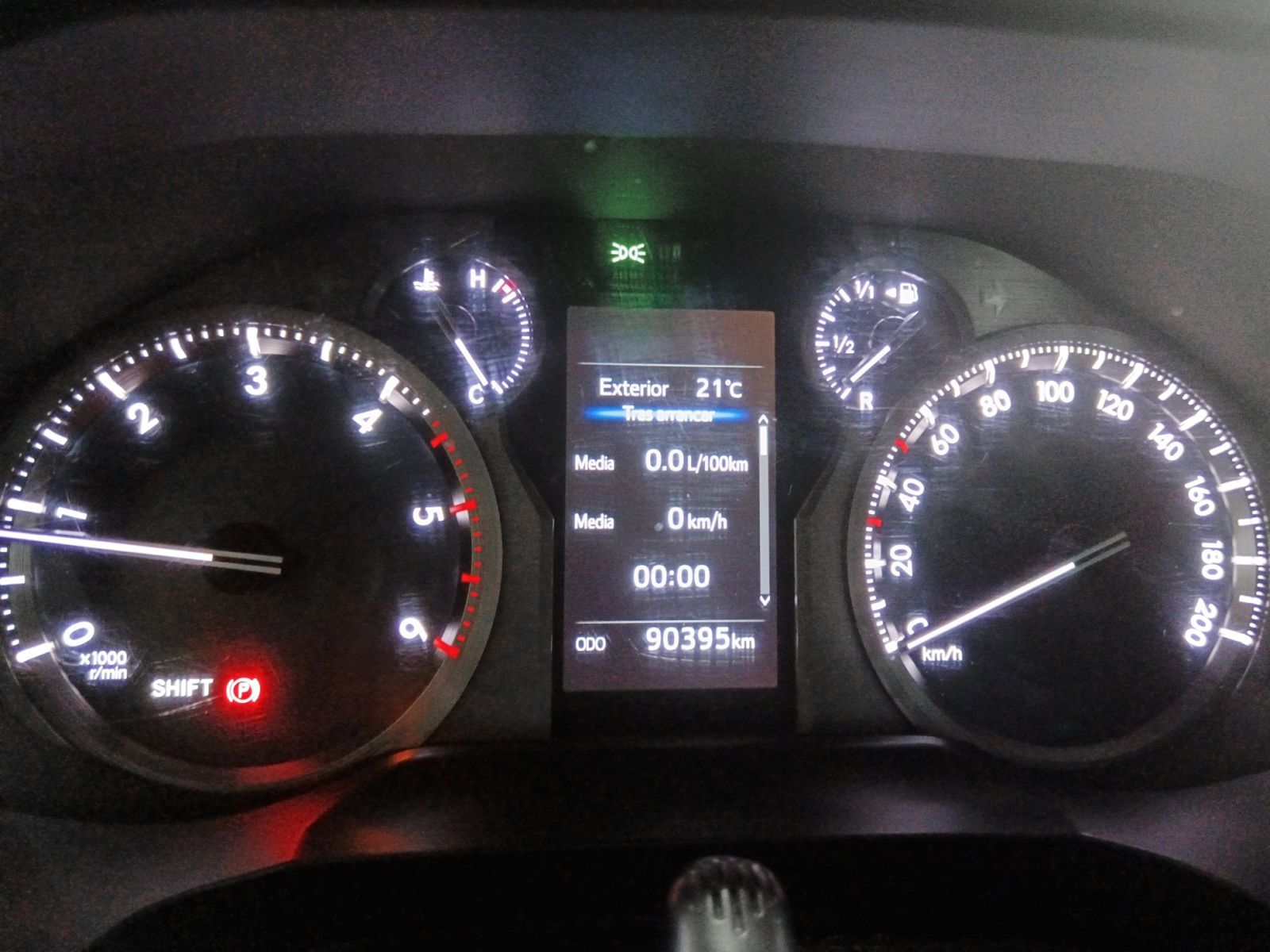 Toyota Land Cruiser 2.8 D-4D GX - foto 16