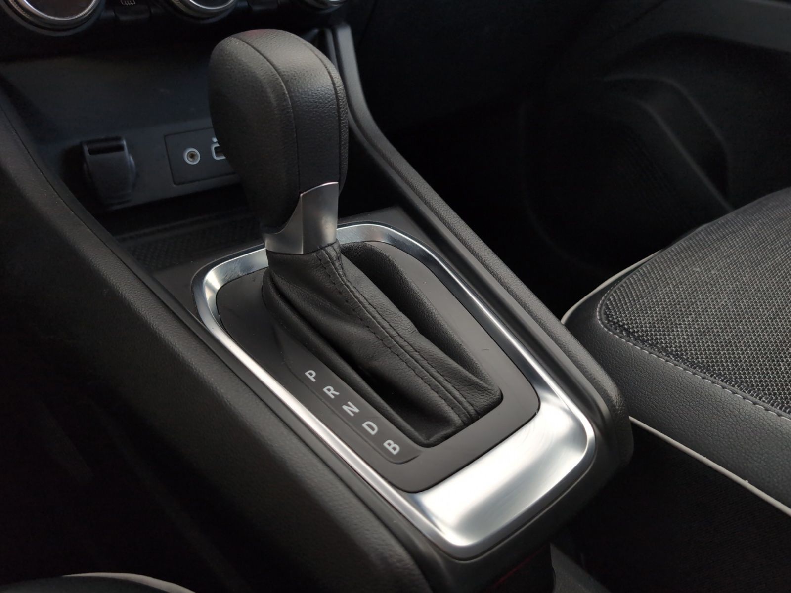 Renault Clio Techno E-Tech full Híbrido - foto 14