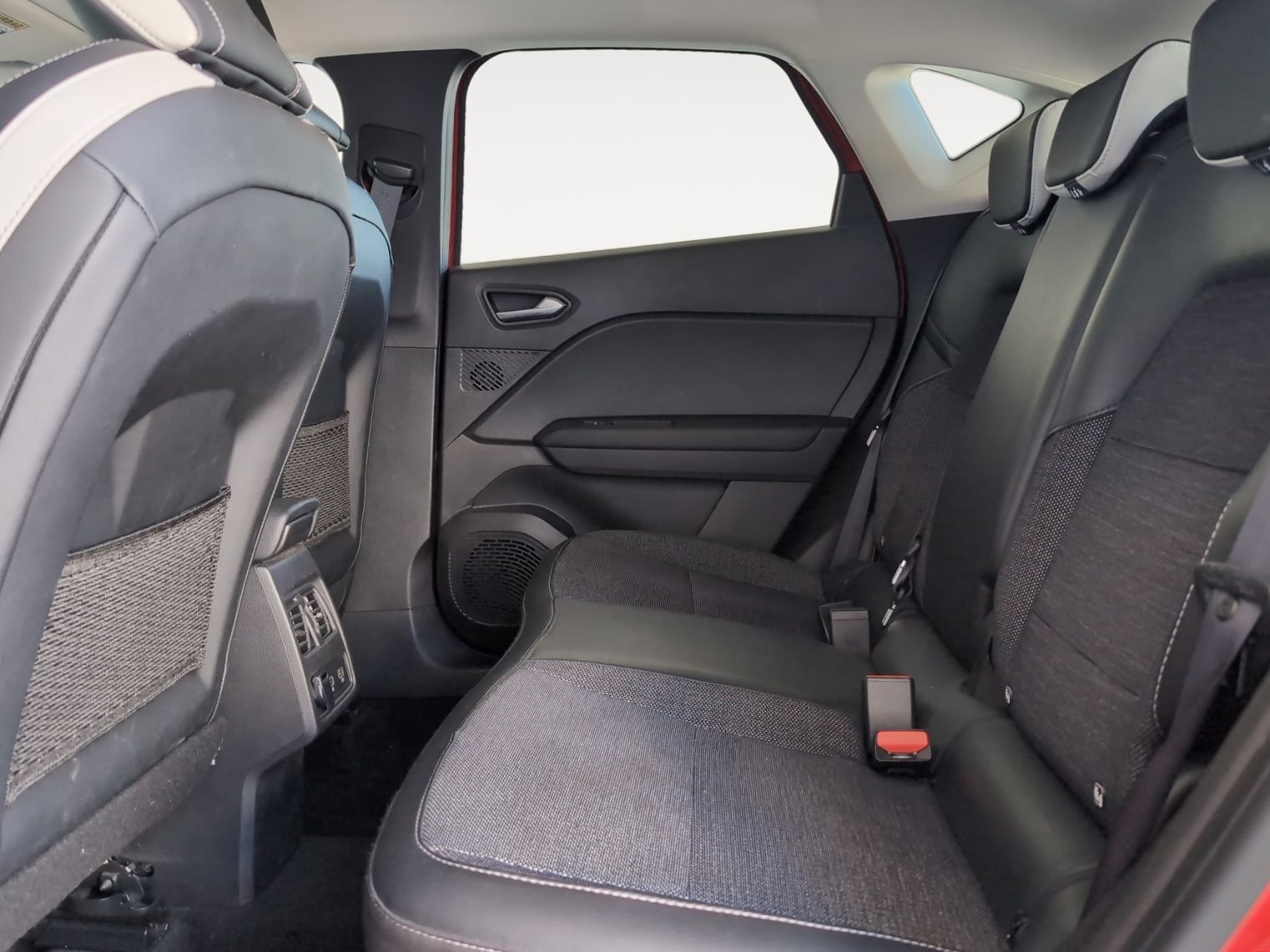 Renault Clio Techno E-Tech full Híbrido - foto 11