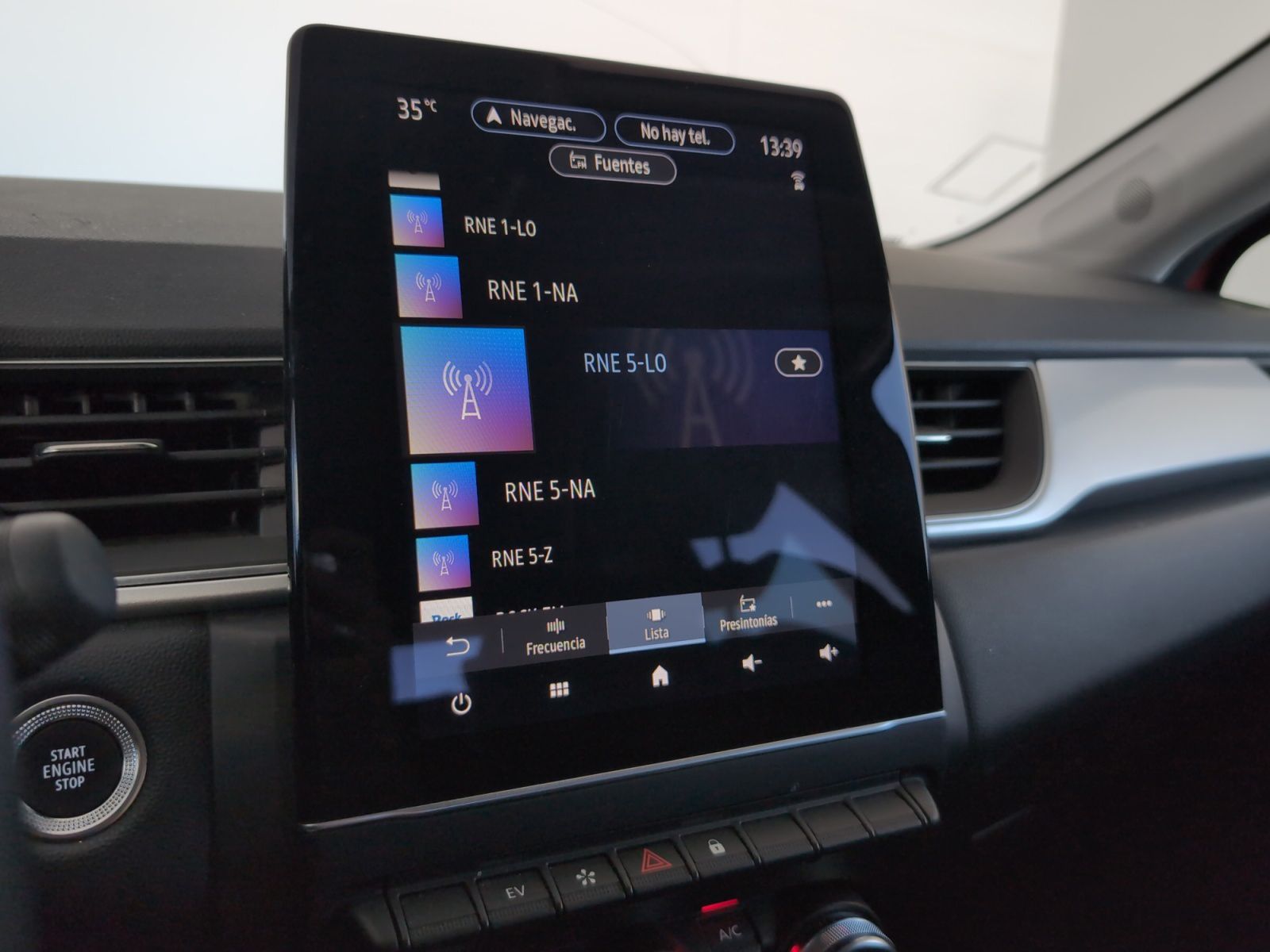 Renault Clio Techno E-Tech full Híbrido - foto 19