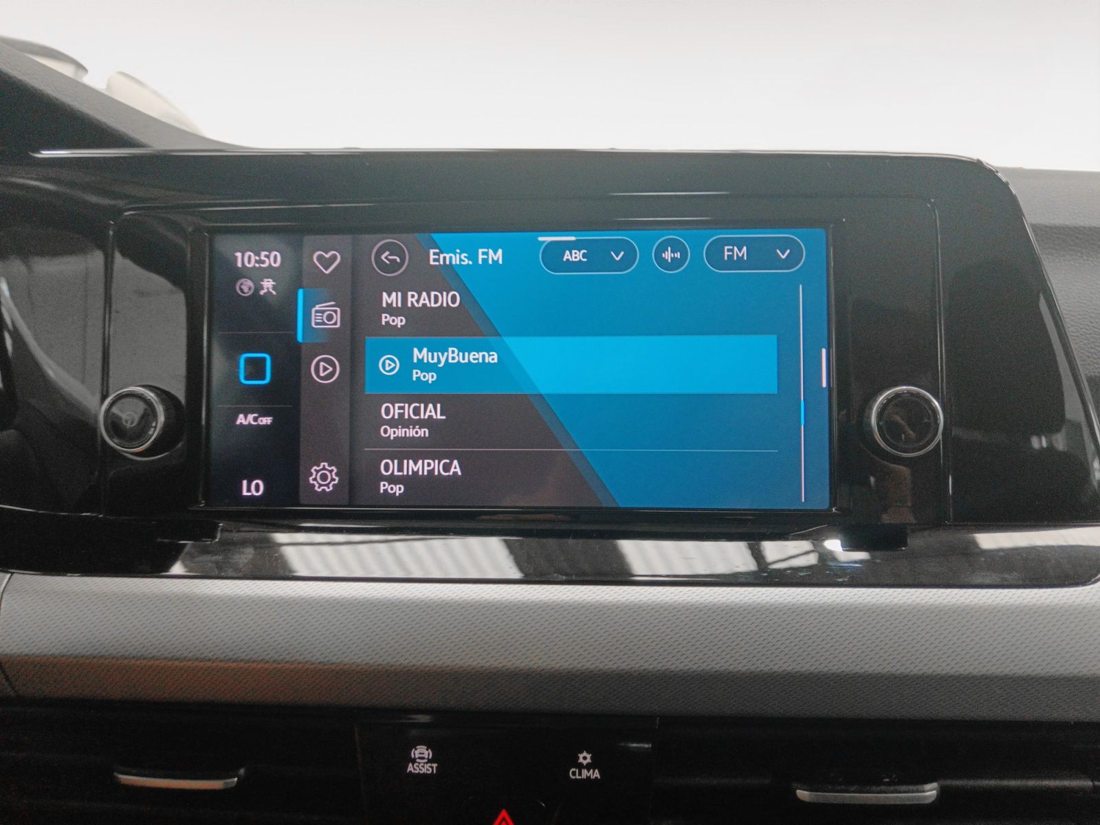 Volkswagen Golf 2.0 TDI - foto 19