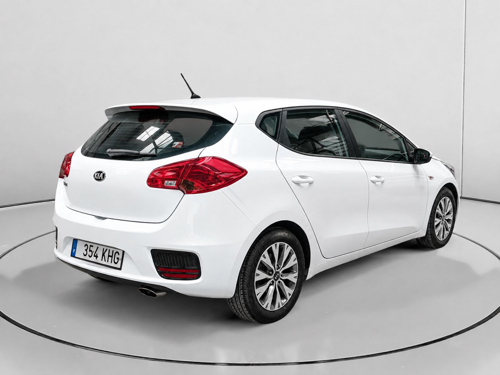Kia Ceed 1.4 Cvvt Concept Plus - foto 3