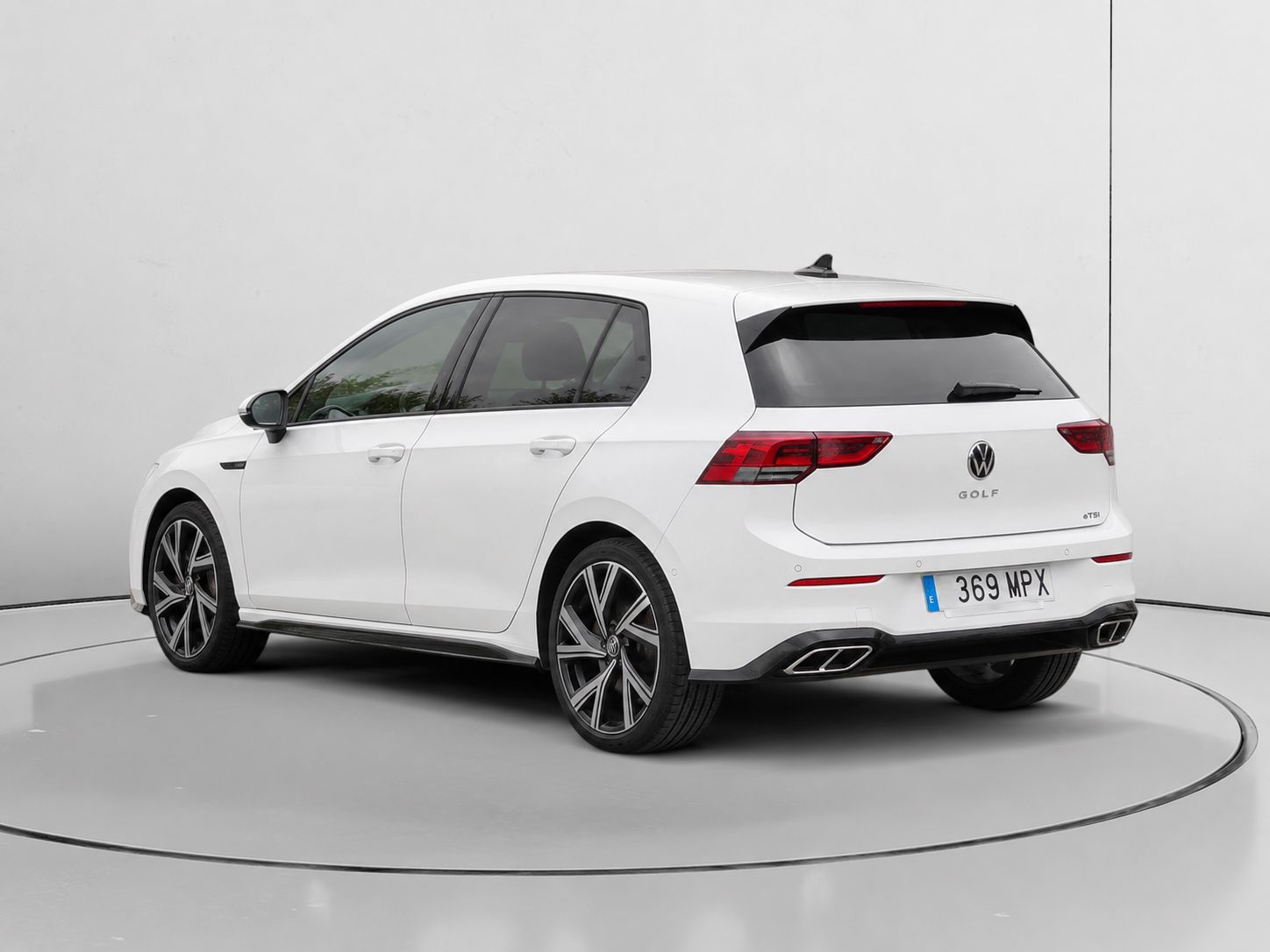 Volkswagen Golf R-Line 1.5 eTSI DSG - foto 5