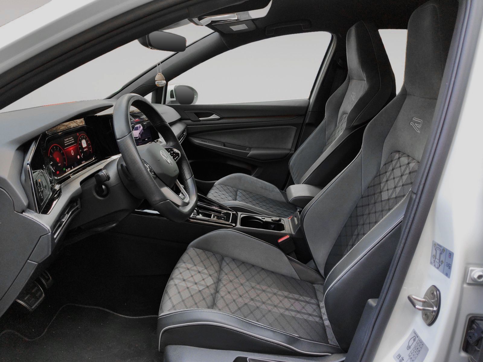 Volkswagen Golf R-Line 1.5 eTSI DSG - foto 10