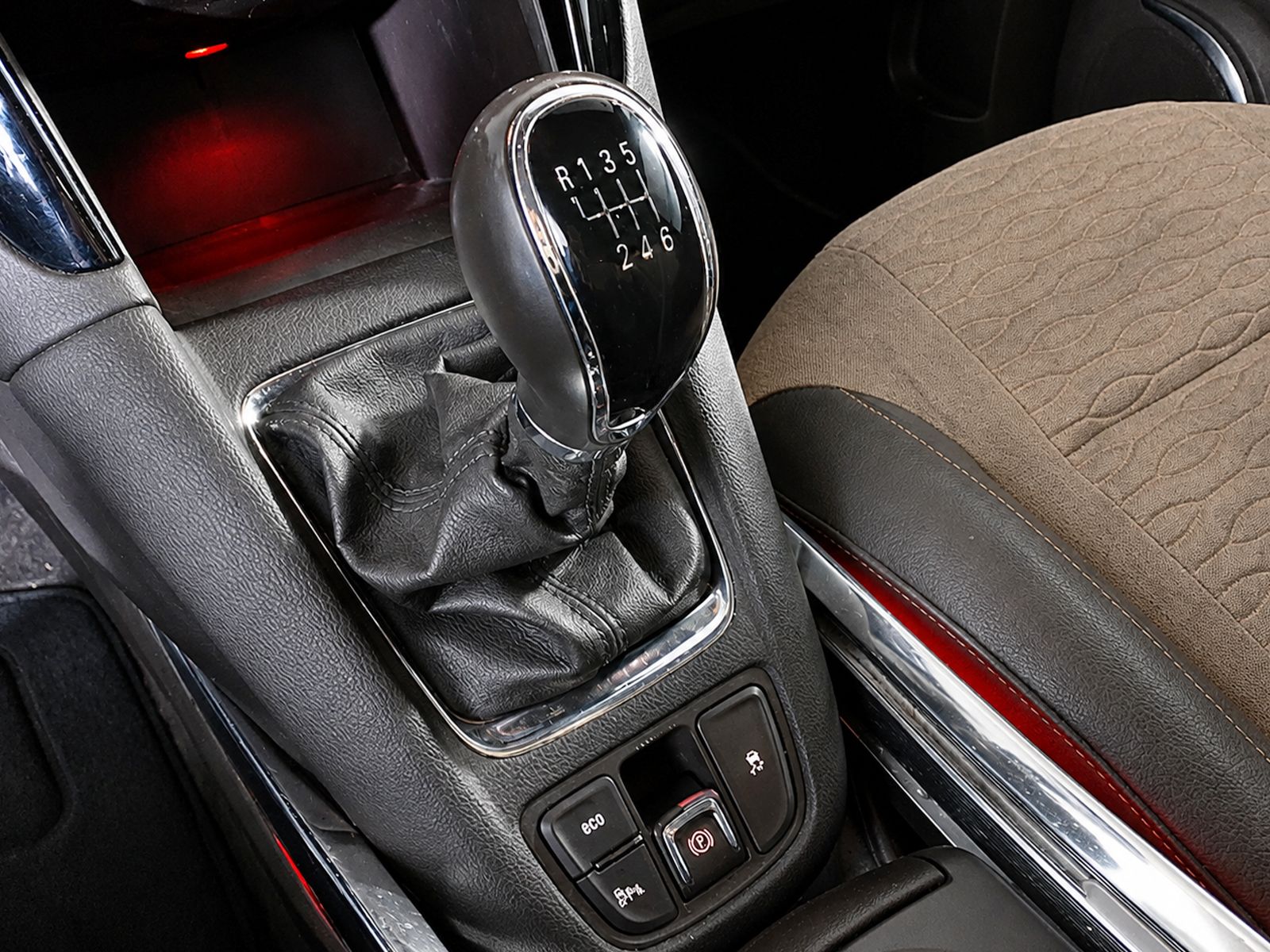Opel Zafira 2.0 CDTi Excellence - foto 16