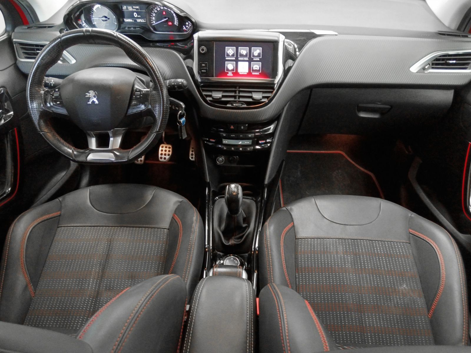 Peugeot 2008 PureTech 110 GT Line - foto 9