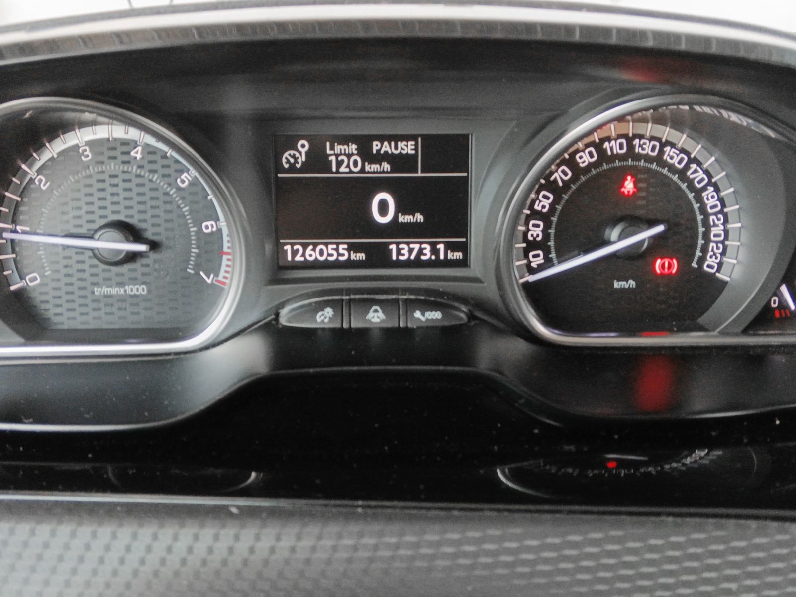 Peugeot 2008 PureTech 110 GT Line - foto 16