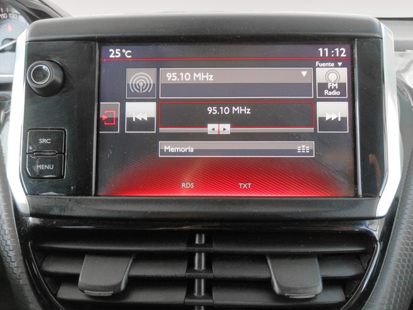 Peugeot 2008 PureTech 110 GT Line - foto 19
