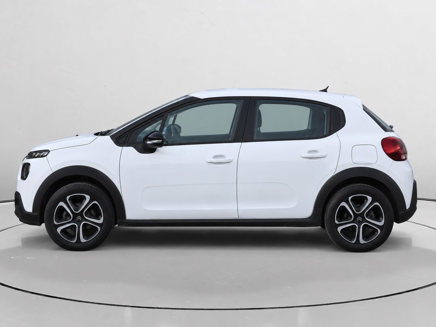 Citroën C3 BlueHDi 100 Plus - foto 6