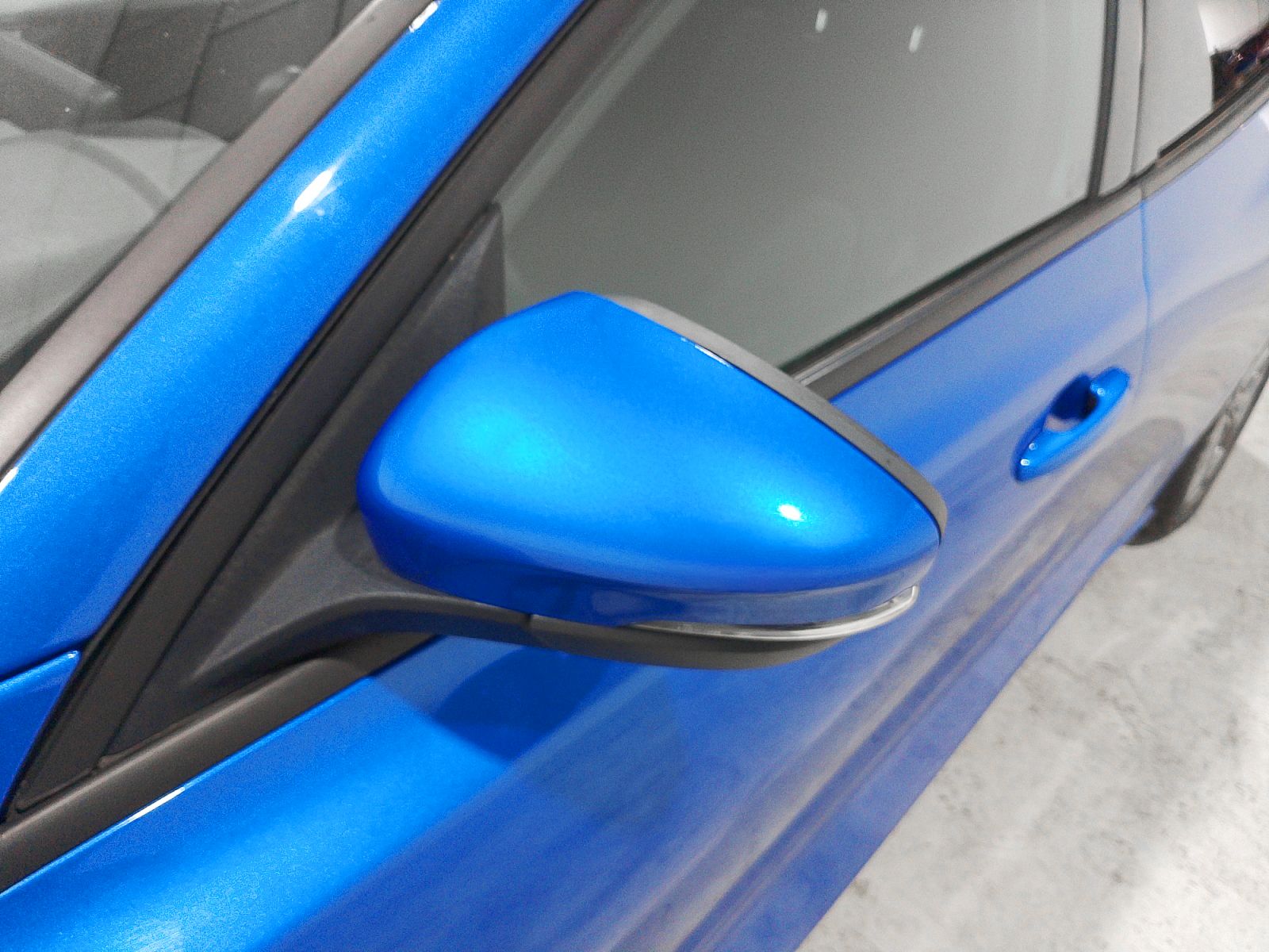 Ford Focus 1.0 EcoBoost MHEV ST-Line - foto 23