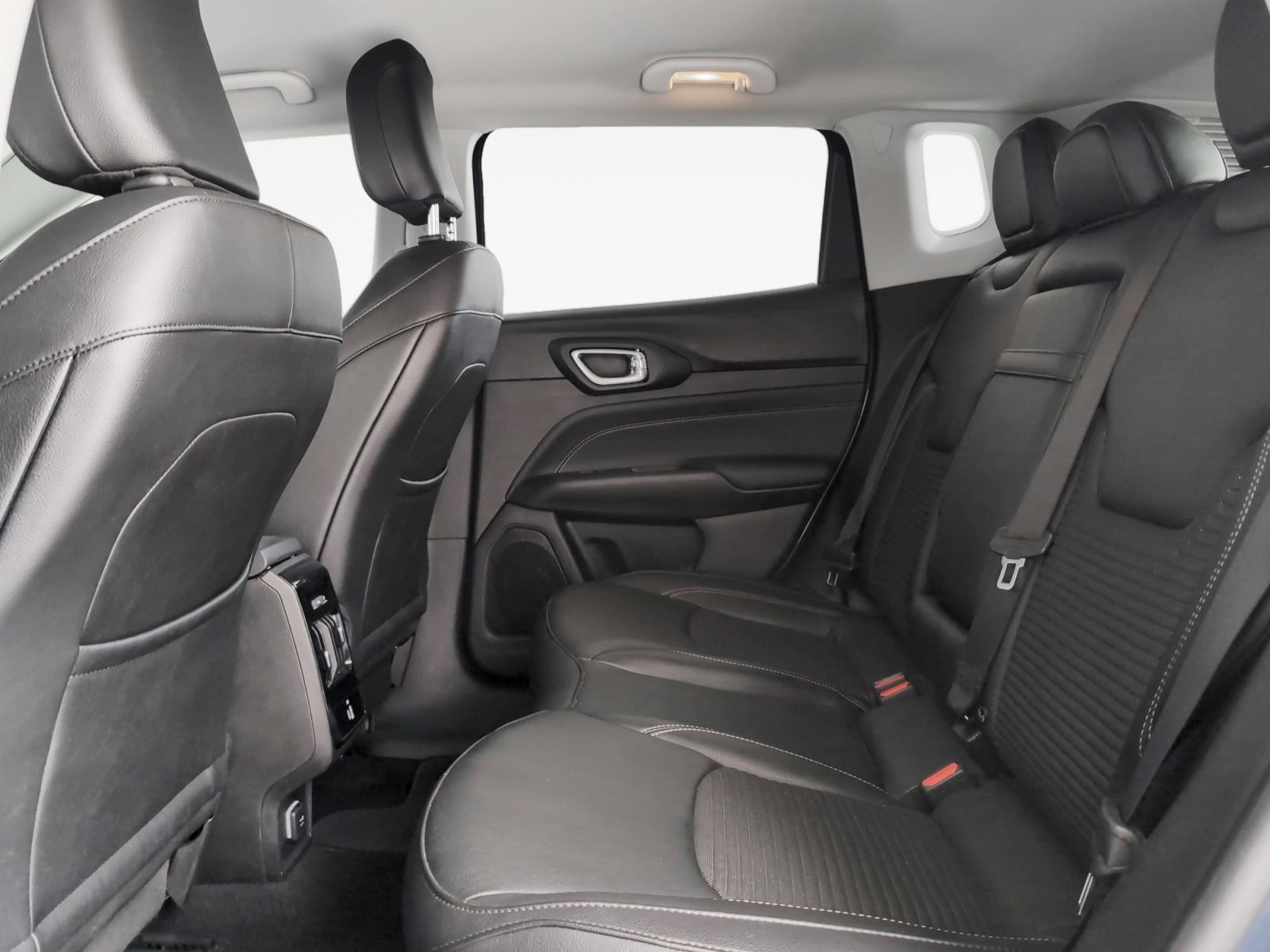 Jeep Compass 1.3 Gse Limited 4x2 FWD - foto 11