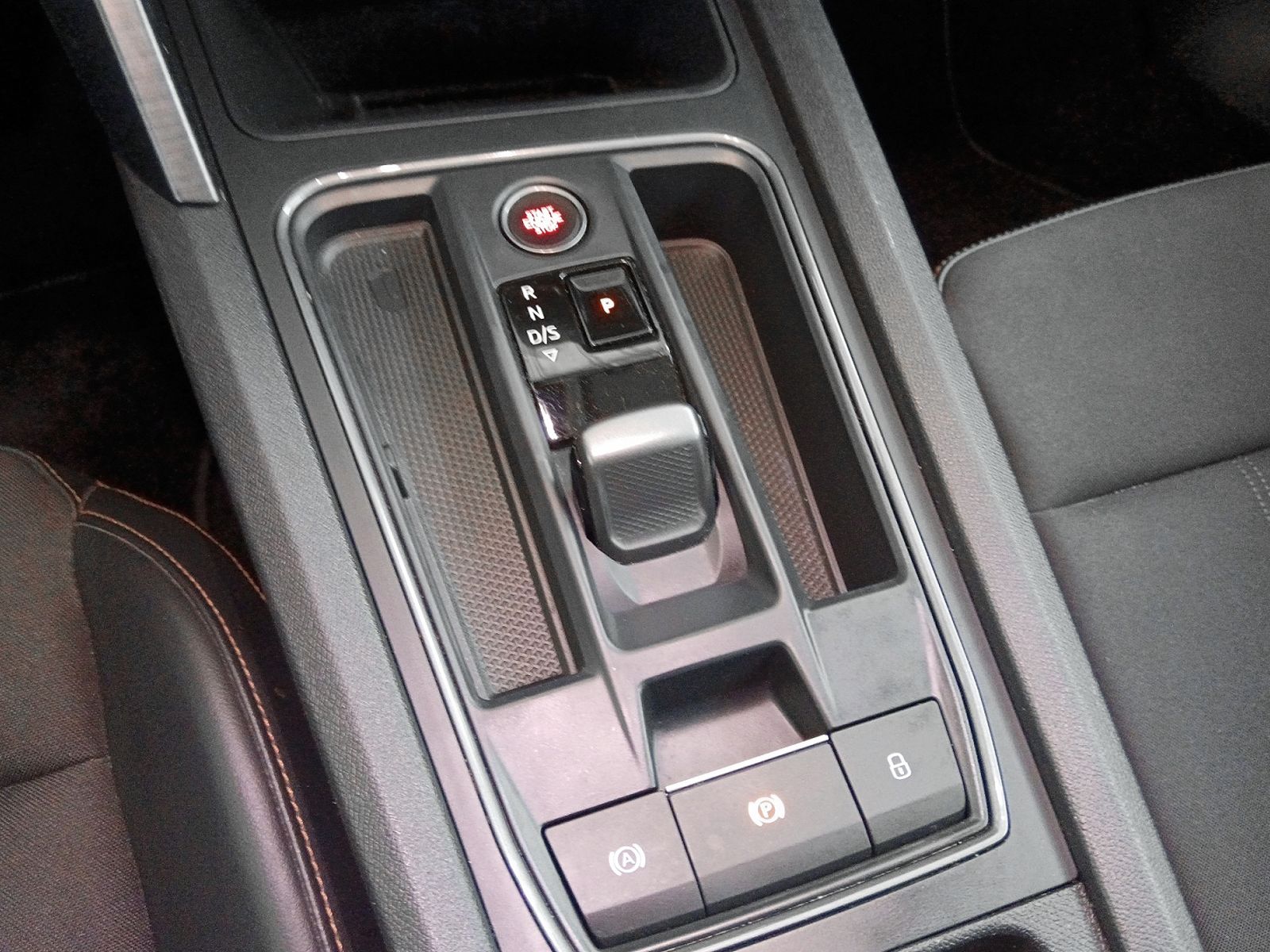 Cupra Formentor 1.5 TSI DSG - foto 14