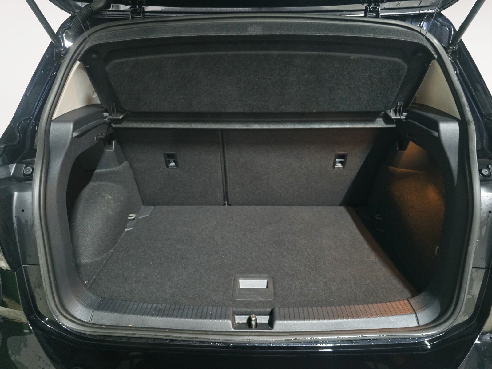 Volkswagen T-Cross Advance 1.0 TSI - foto 14