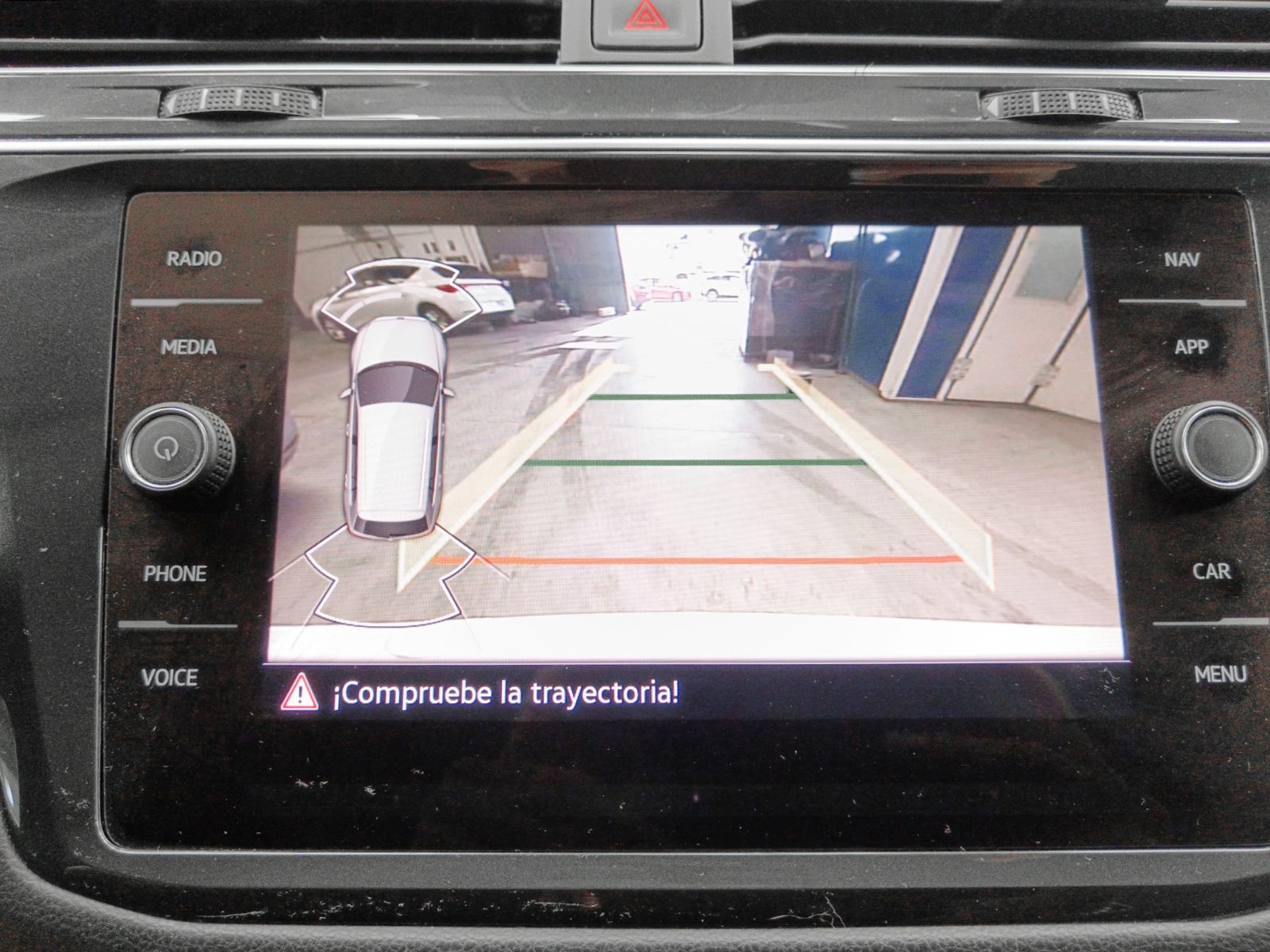 Volkswagen Tiguan Life 2.0 TDI DSG - foto 21