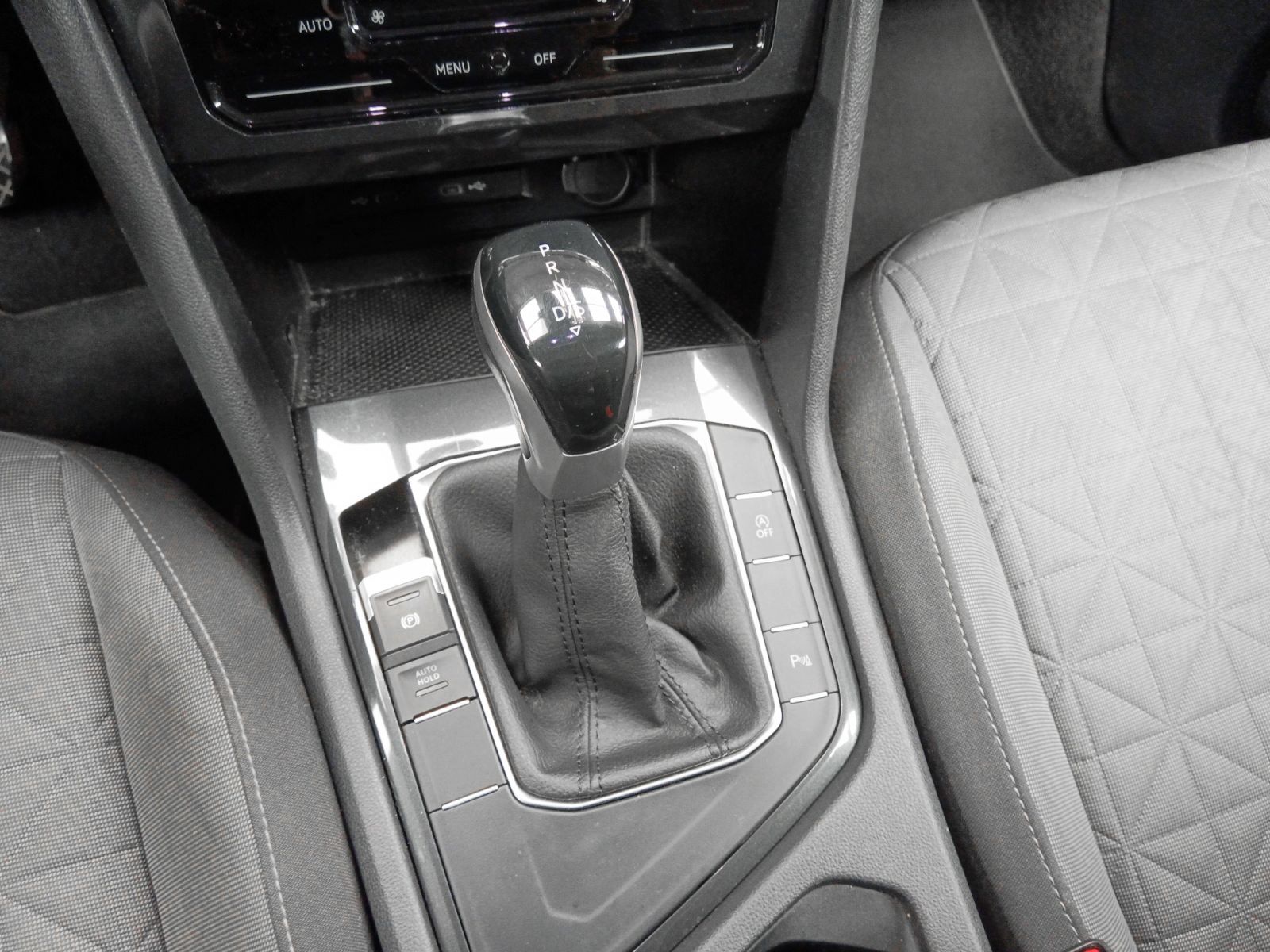 Volkswagen Tiguan Life 2.0 TDI DSG - foto 15