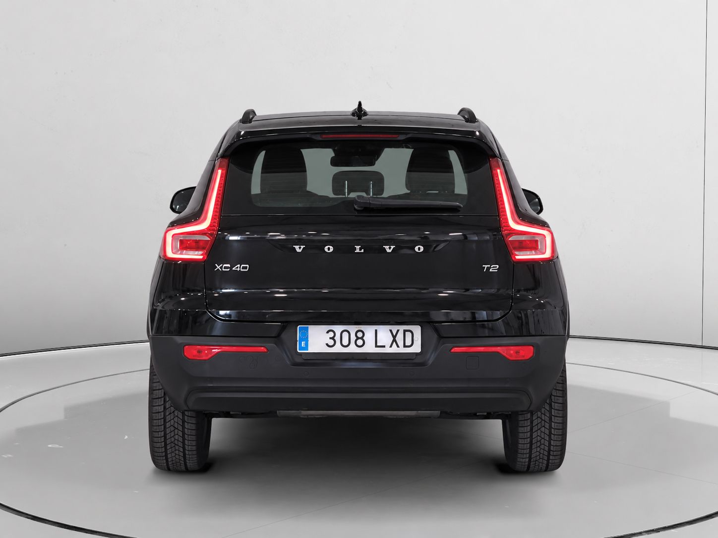 Volvo XC40 T2 Momentum Core - foto 4
