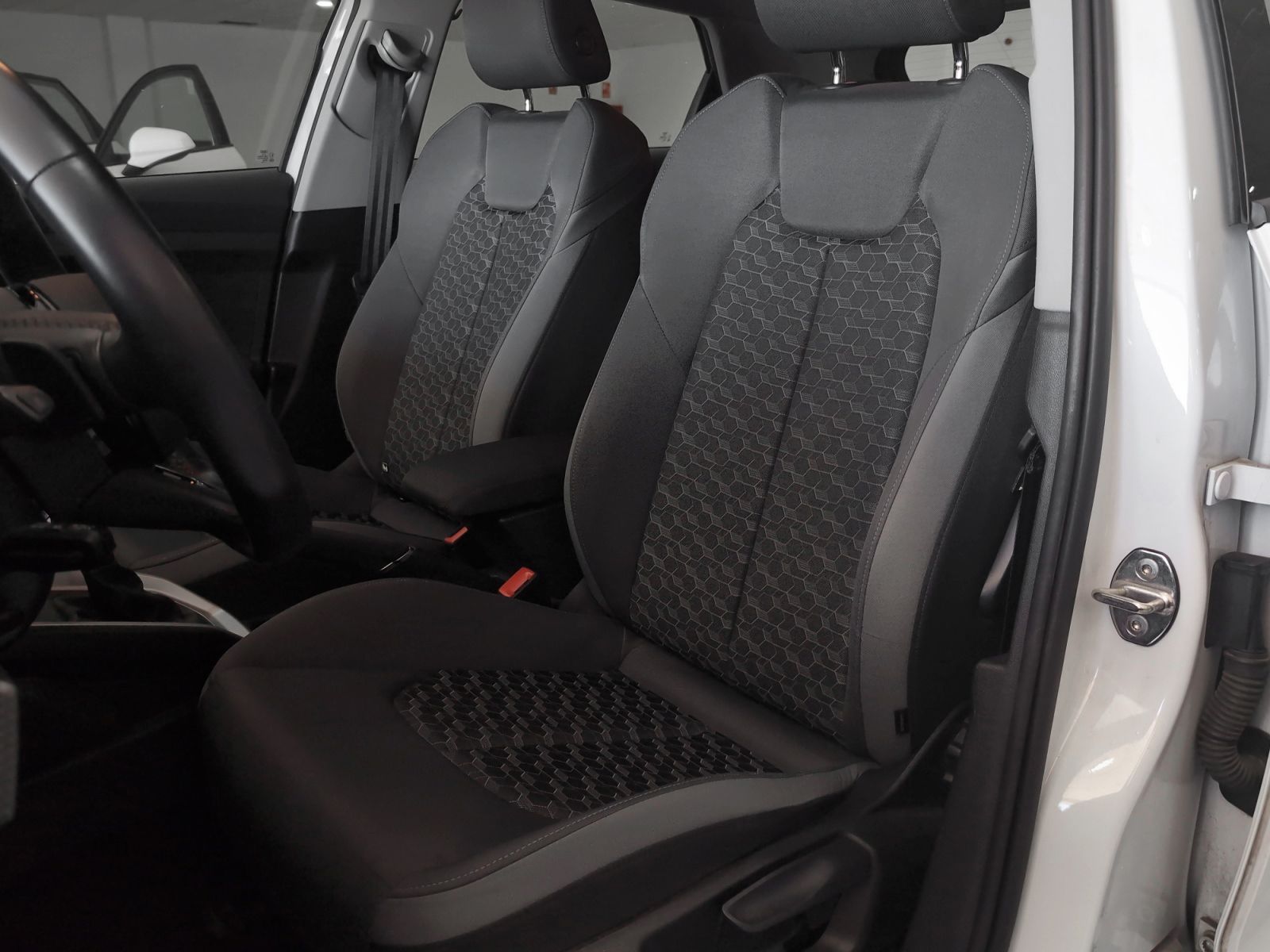 Audi A1 Adrenalin edition 30 TFSI S tronic - foto 21