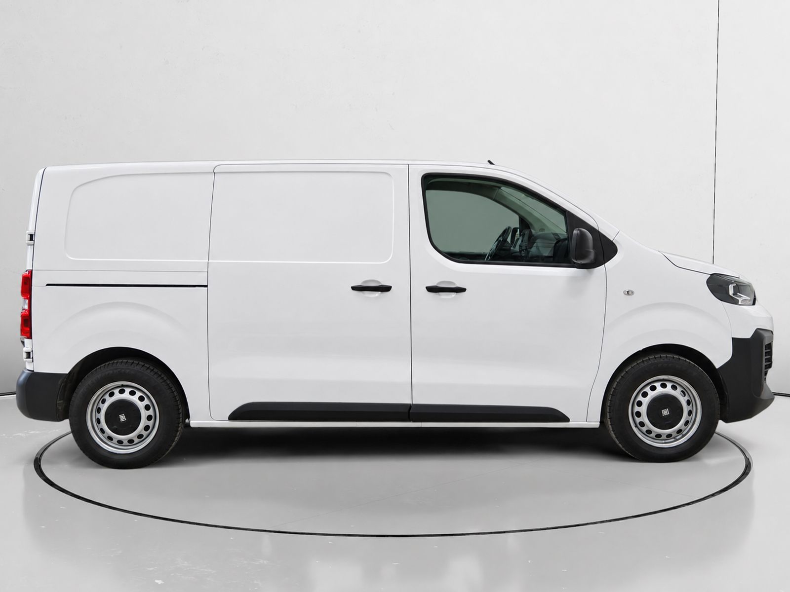 Fiat Scudo Furgon 1.5 BlueHDi L2 - foto 2