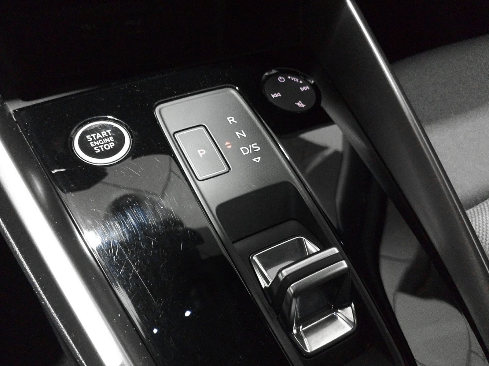 Audi A3 Advanced 30 TFSI S tronic - foto 14