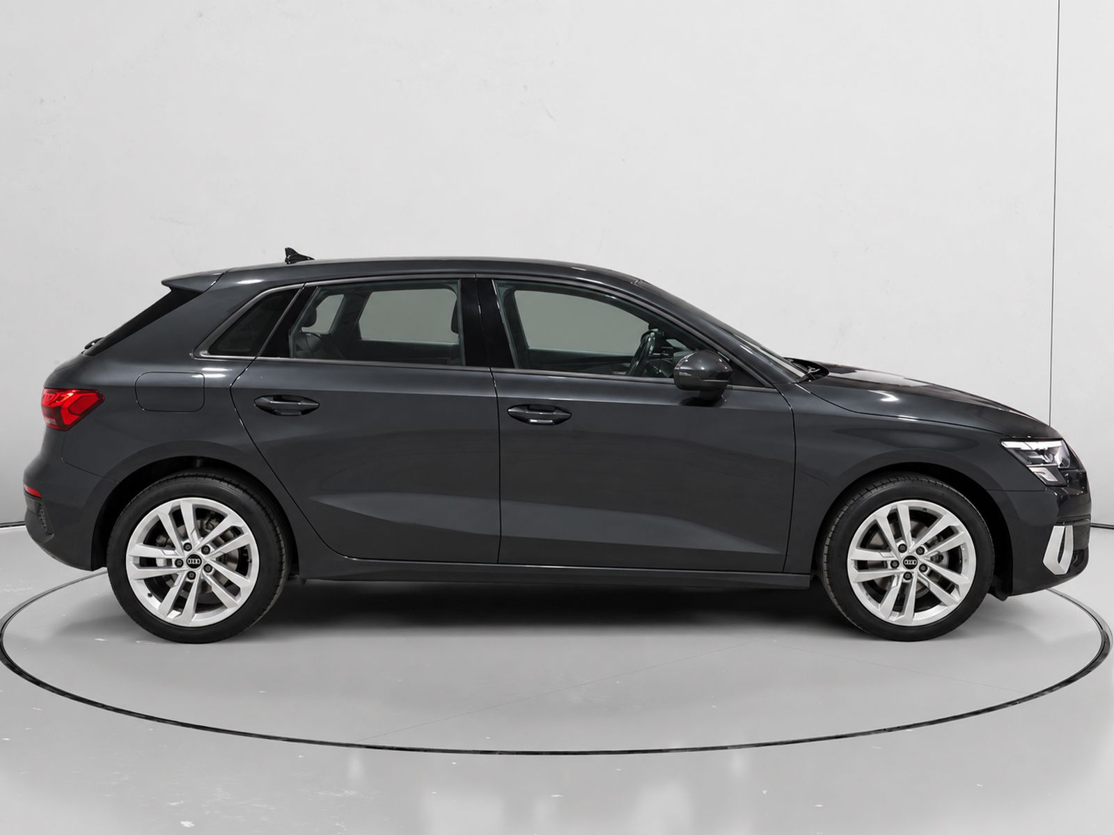 Audi A3 Advanced 30 TFSI S tronic - foto 2