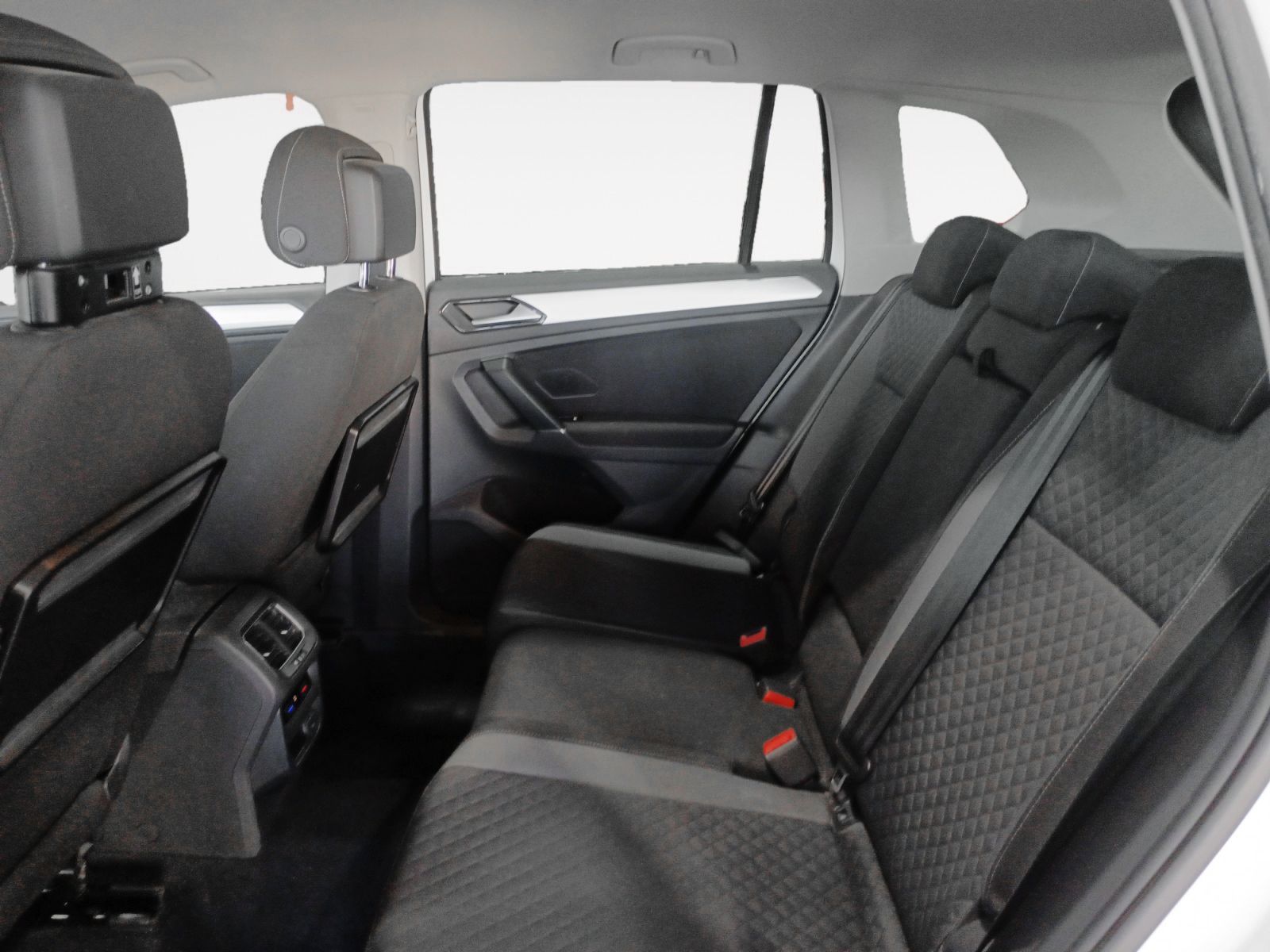 Volkswagen Tiguan Advance 2.0 TDI BMT - foto 12