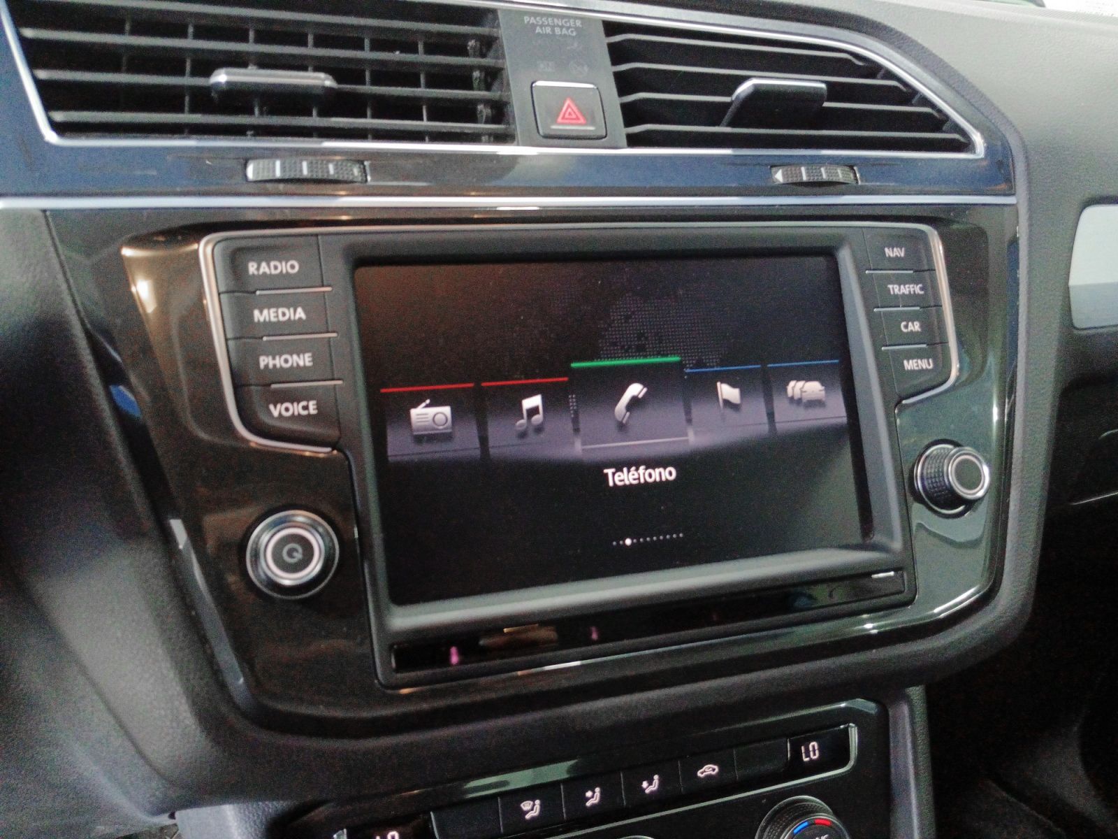 Volkswagen Tiguan Advance 2.0 TDI BMT - foto 17