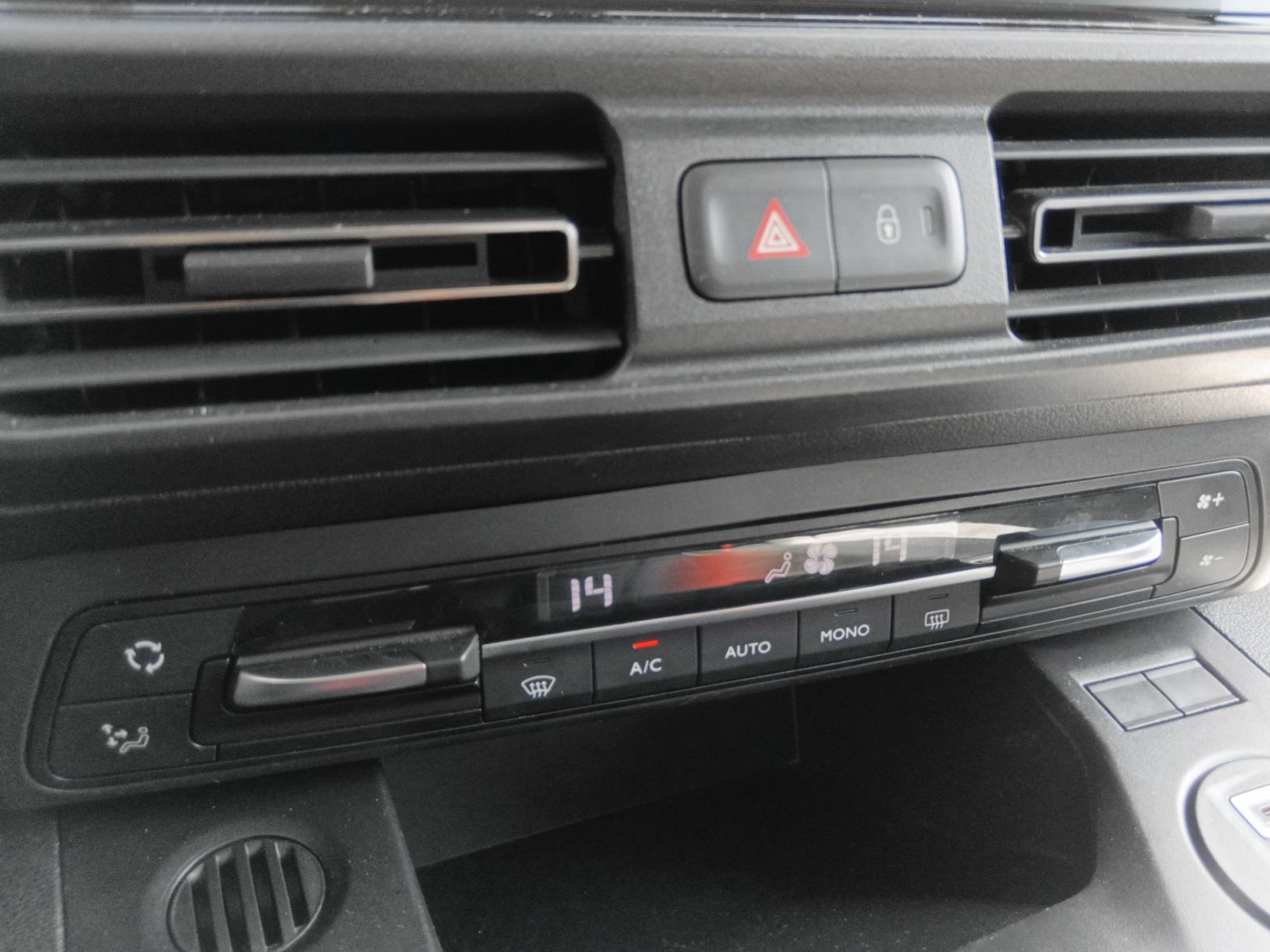 Citroën Berlingo BlueHDi 100 Plus Talla M - foto 21