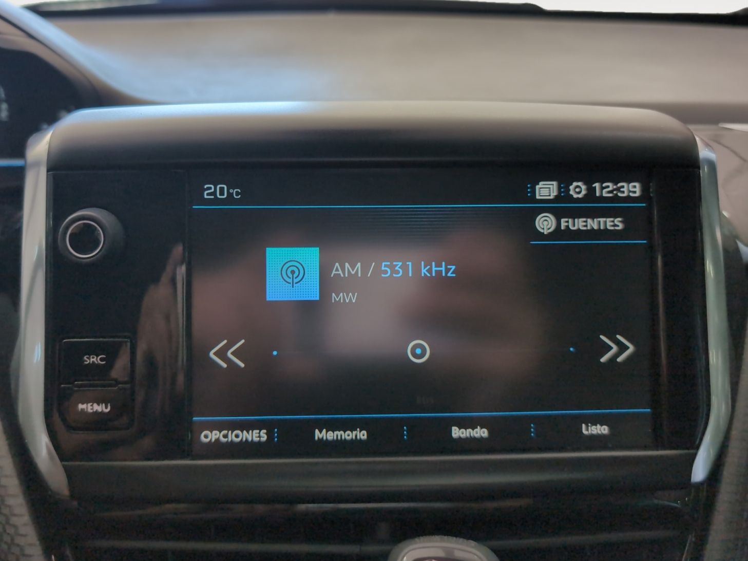 Peugeot 2008 PureTech 110 Allure - foto 19