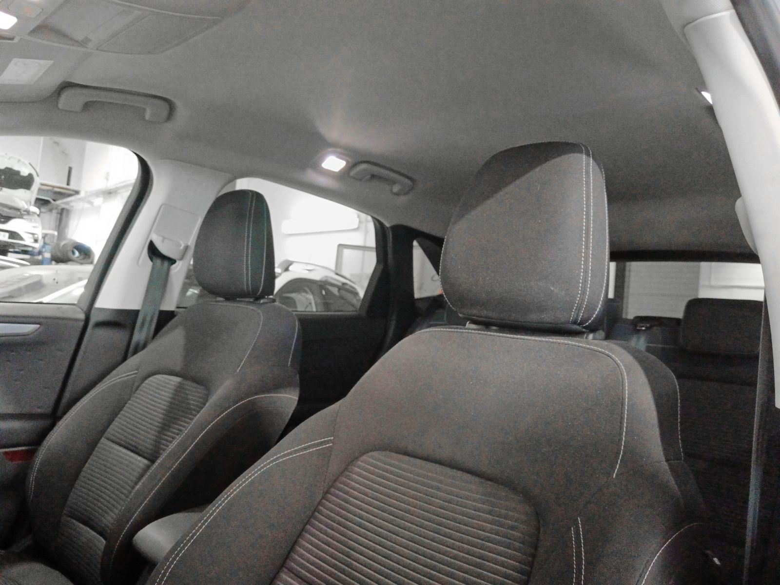 Ford Kuga 2.5 Duratec PHEV Titanium - foto 22