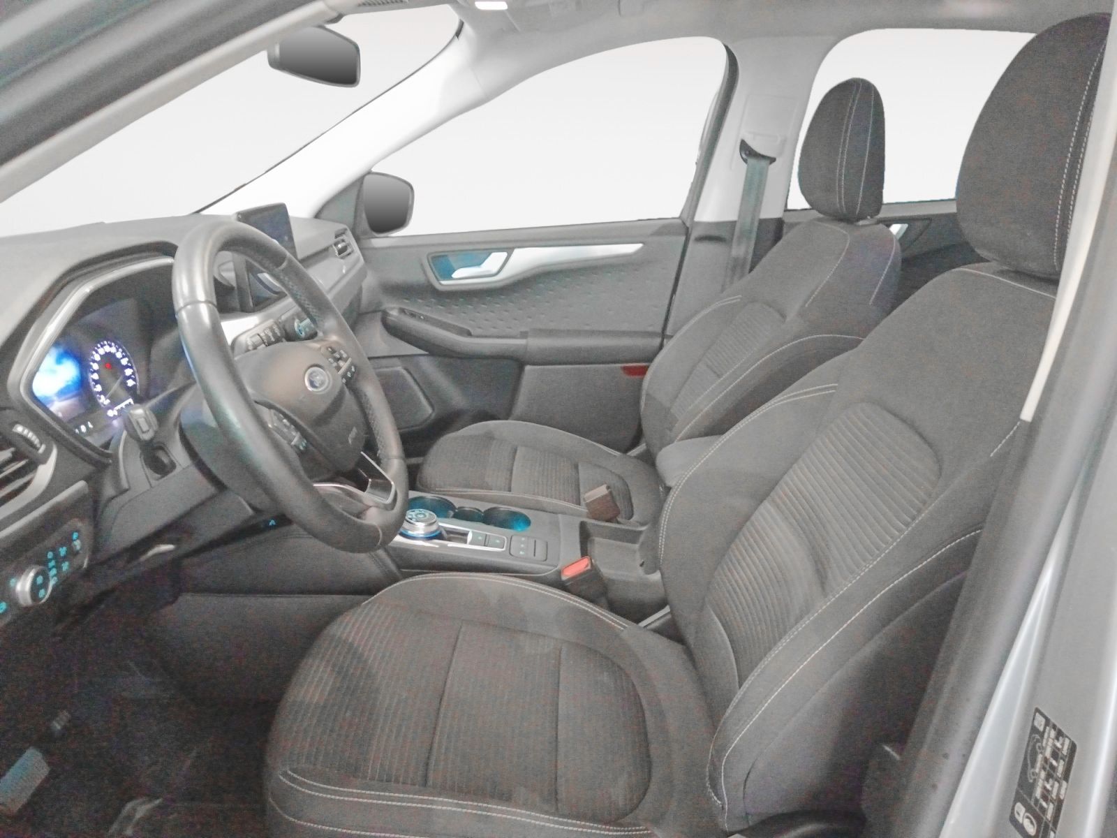 Ford Kuga 2.5 Duratec PHEV Titanium - foto 11