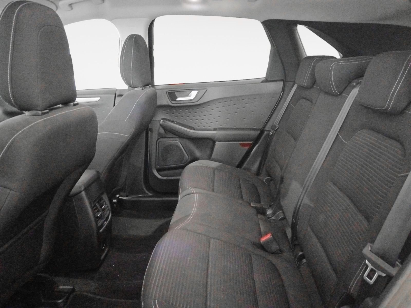 Ford Kuga 2.5 Duratec PHEV Titanium - foto 12