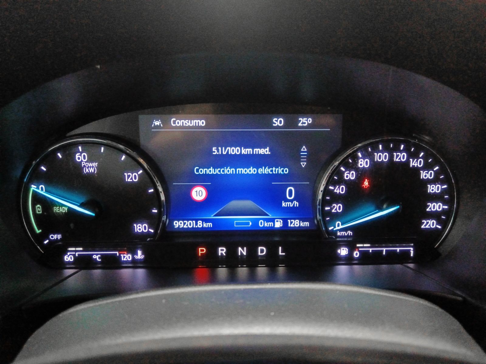 Ford Kuga 2.5 Duratec PHEV Titanium - foto 16