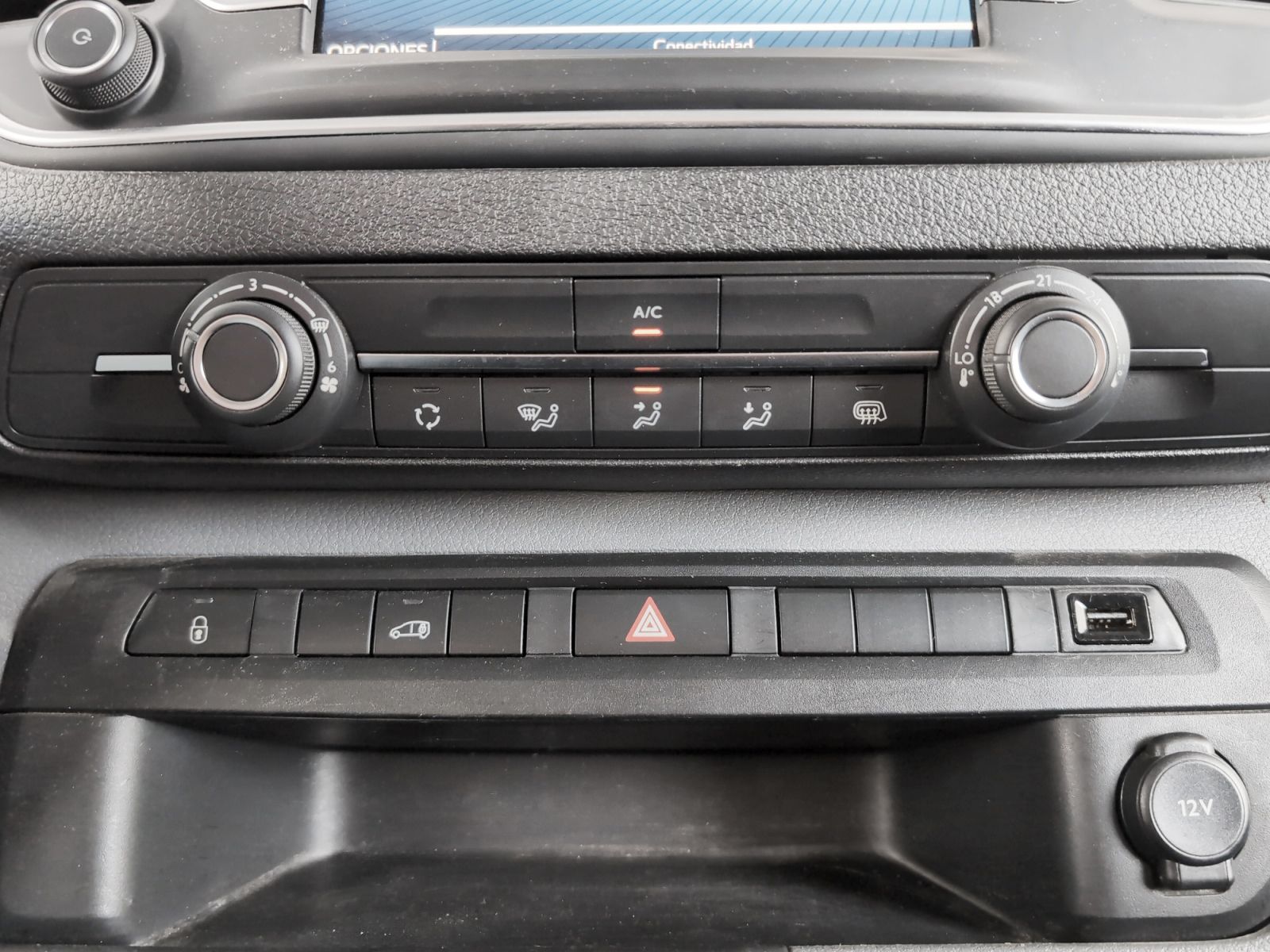 Toyota Proace Verso 2.0D VX Plus Shuttle L2 - foto 20