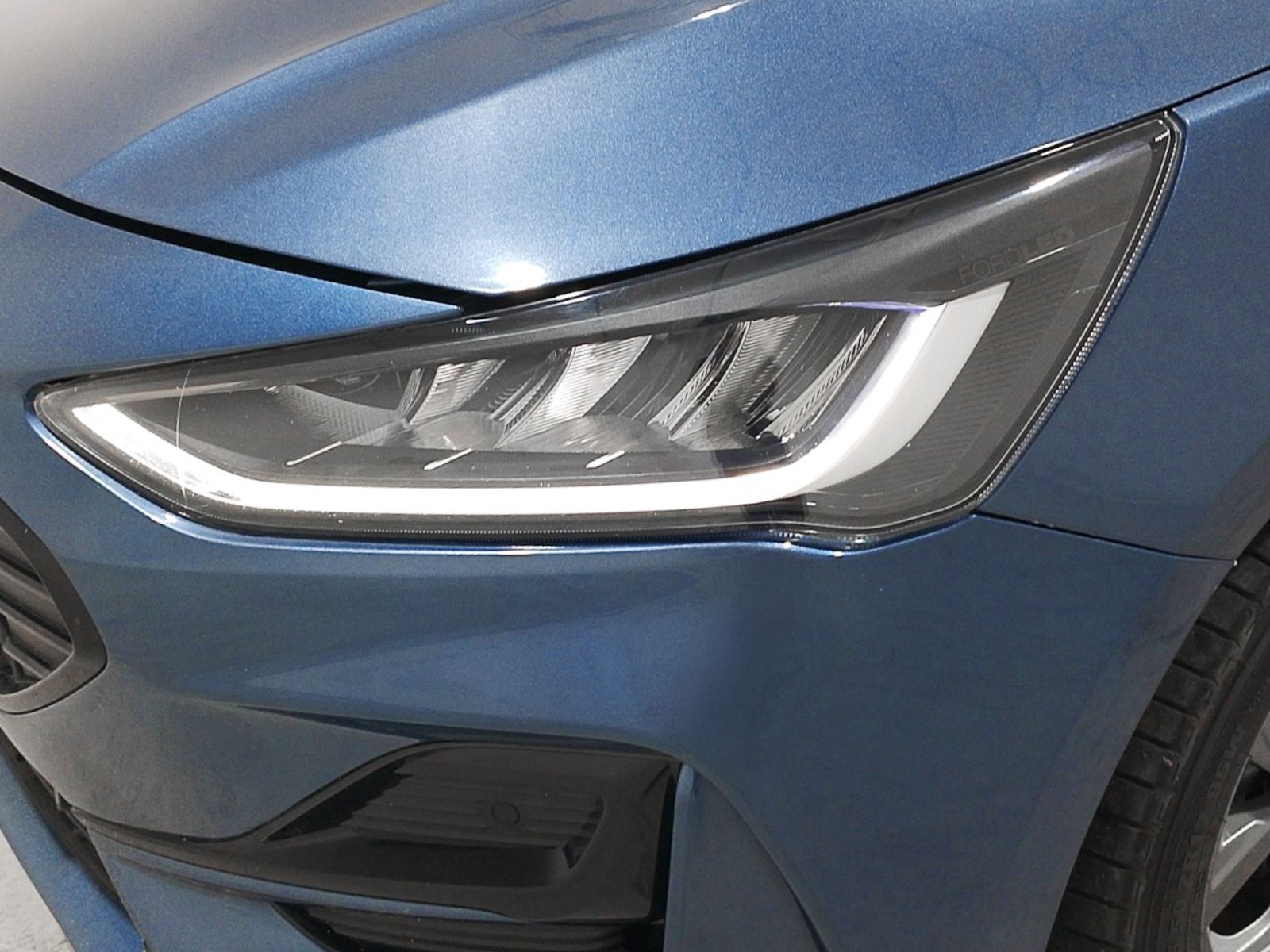 Ford Focus 1.0 EcoBoost MHEV ST-Line - foto 23