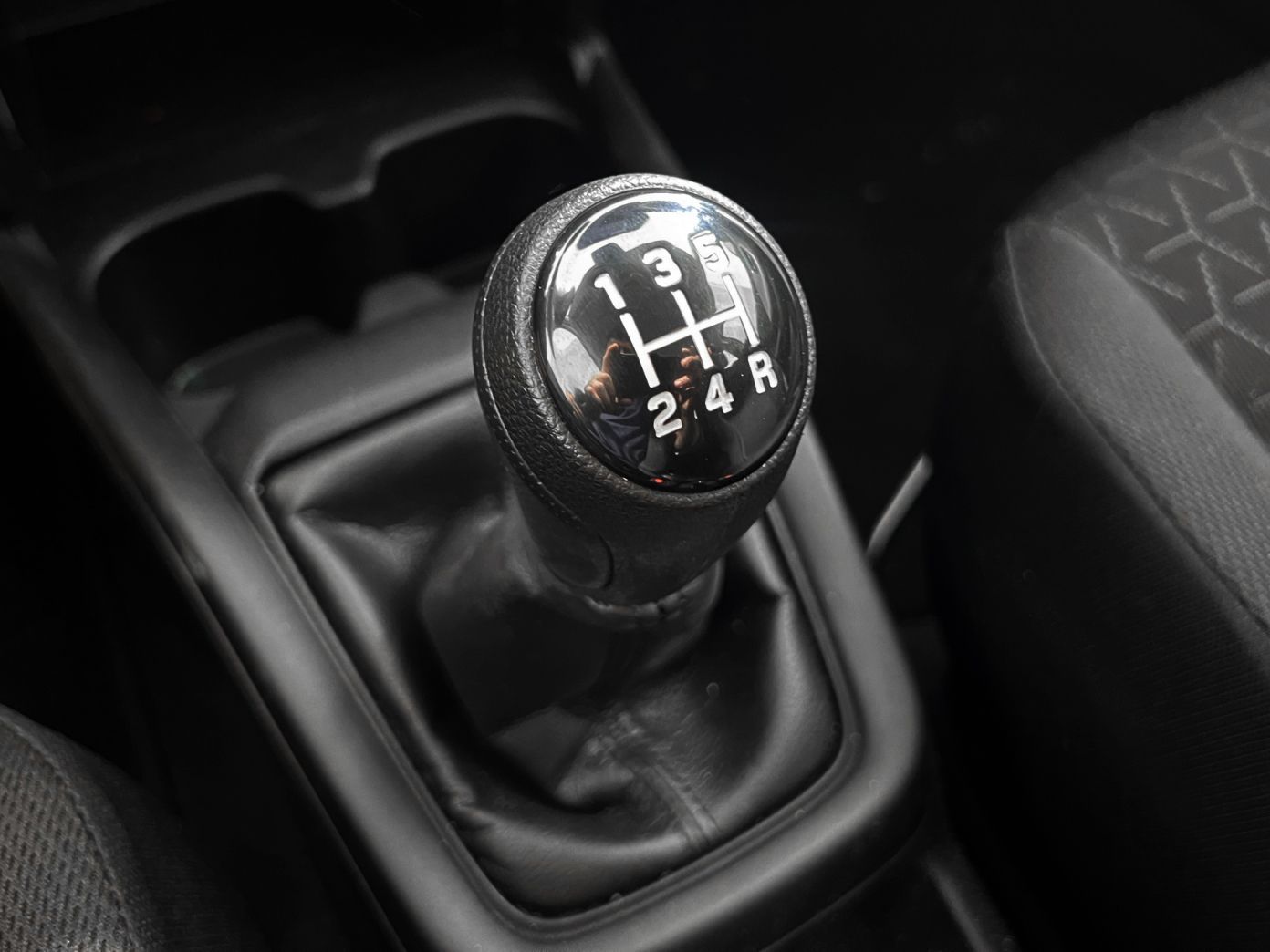 Suzuki Swift 1.2 Mild Hybrid S1 - foto 14