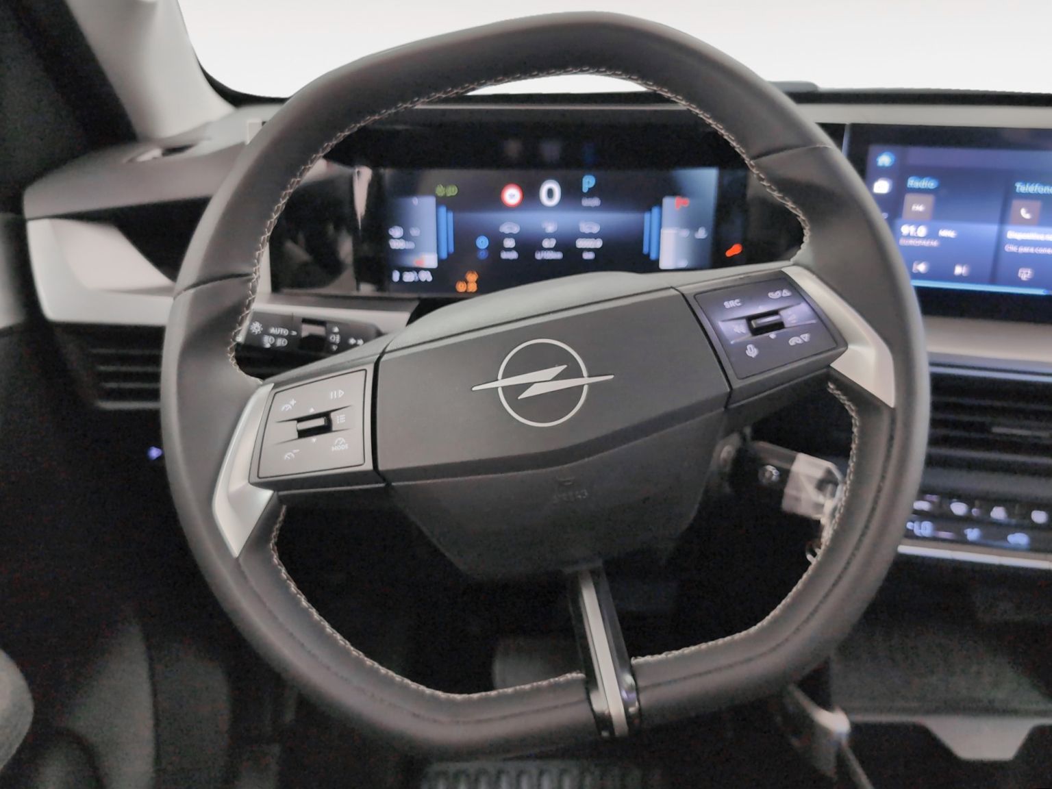 Opel Frontera 1.2T XHT Hybrid eDCT6 GS - foto 9