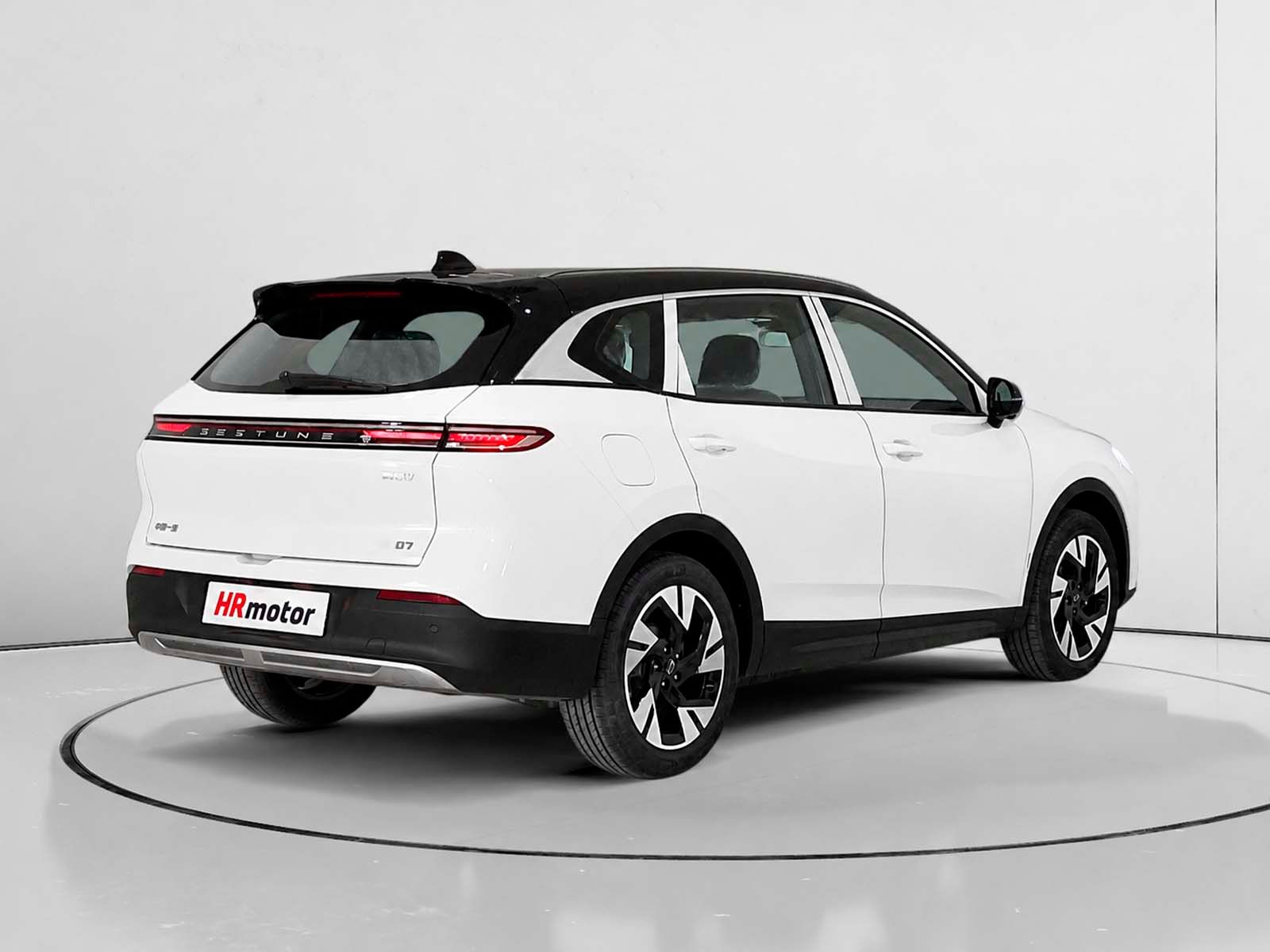 Bestune Joyee 07 1.5T PHEV Premium DCT - foto 3