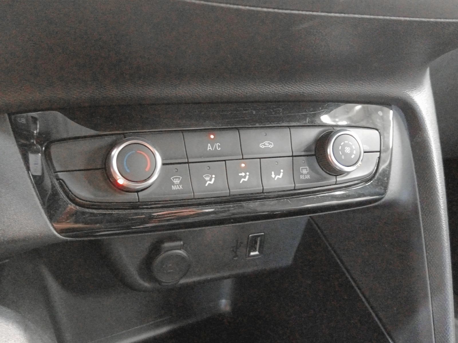 Opel Corsa 1.2 Turbo XHL Edition - foto 20