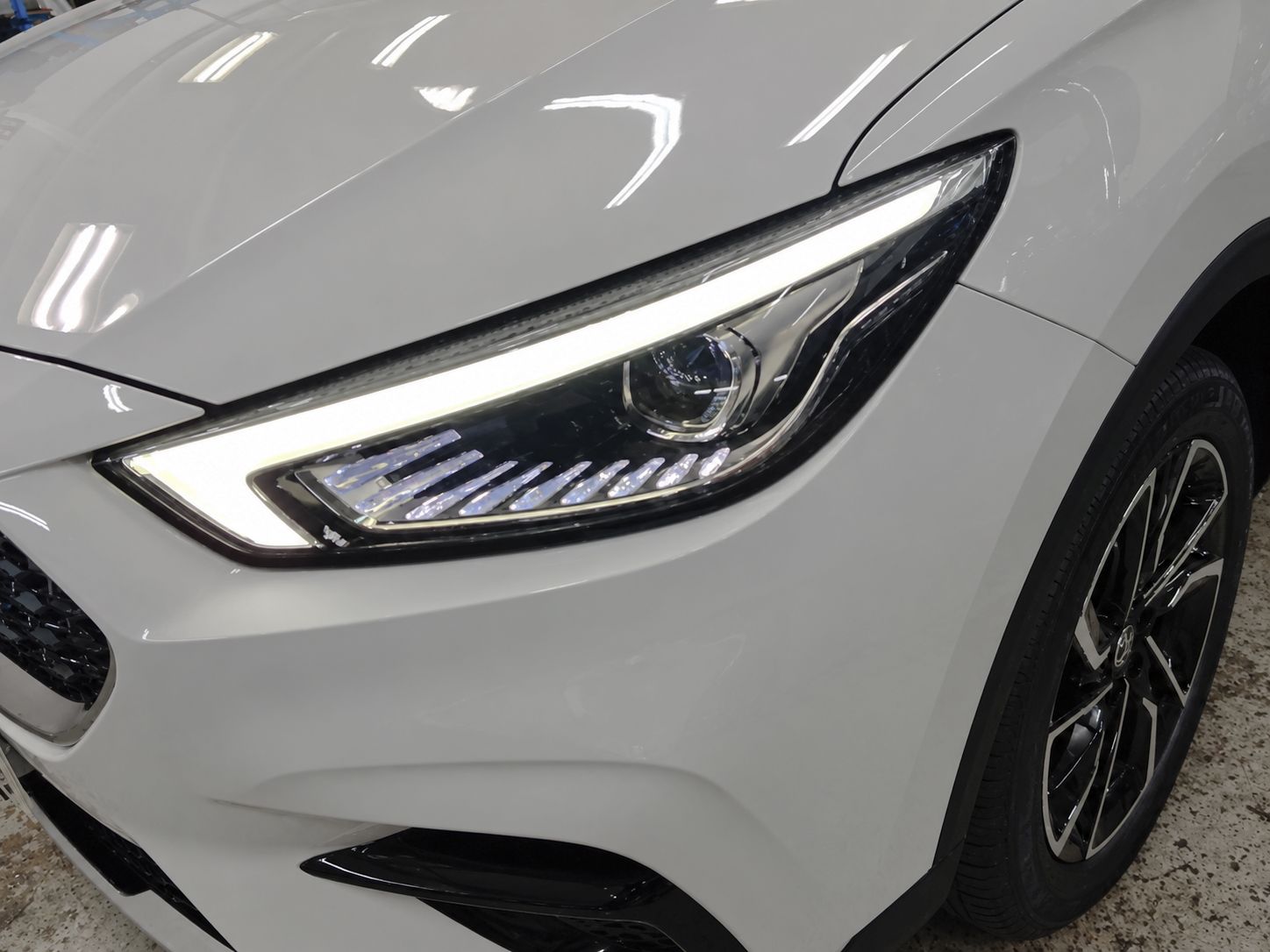 MG ZS 1.0T Luxury - foto 25