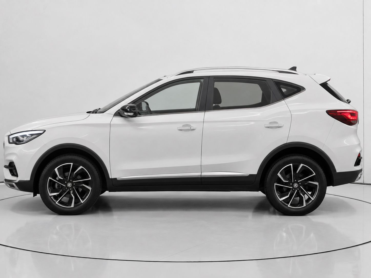 MG ZS 1.0T Luxury - foto 6