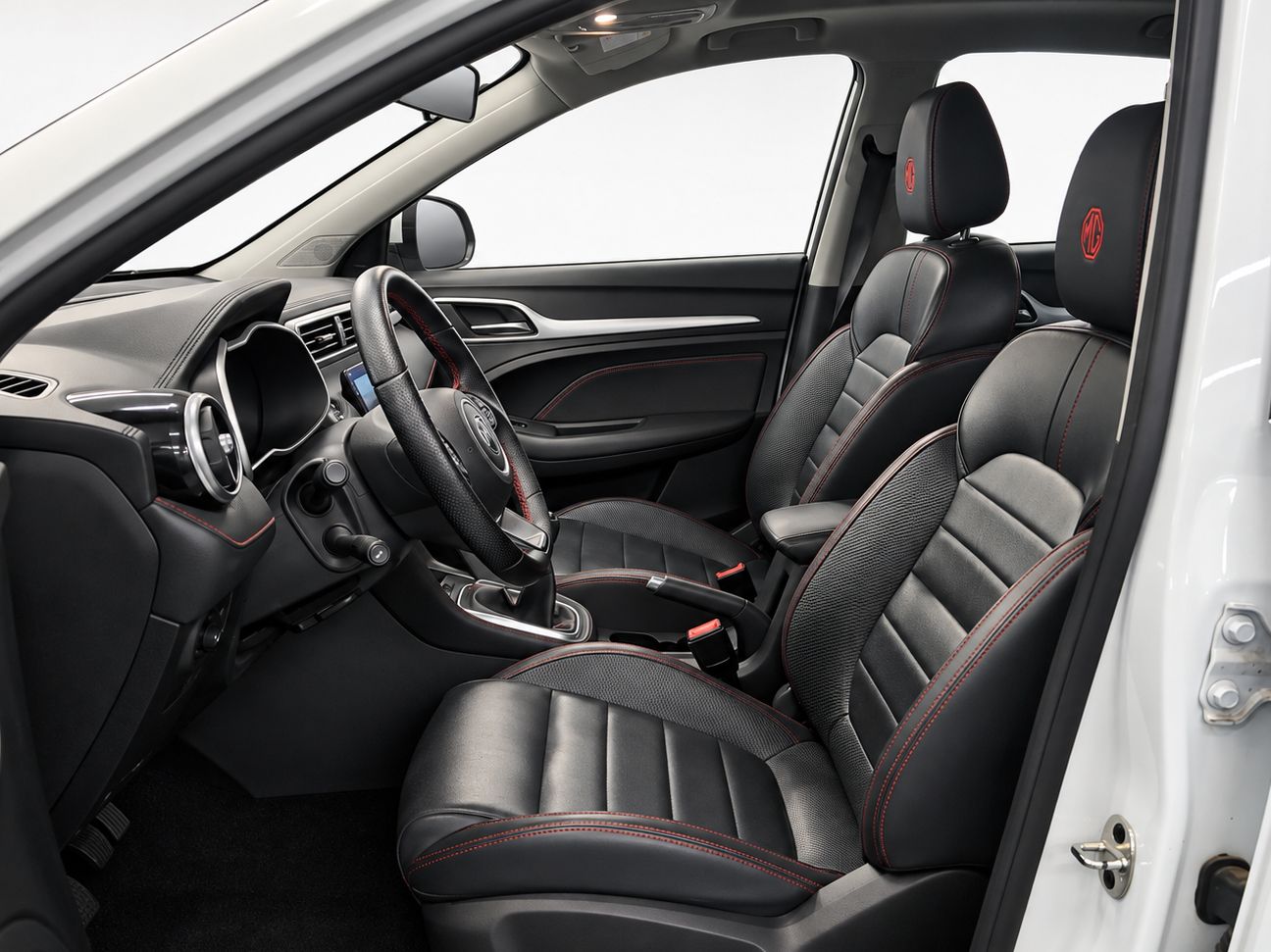 MG ZS 1.0T Luxury - foto 10