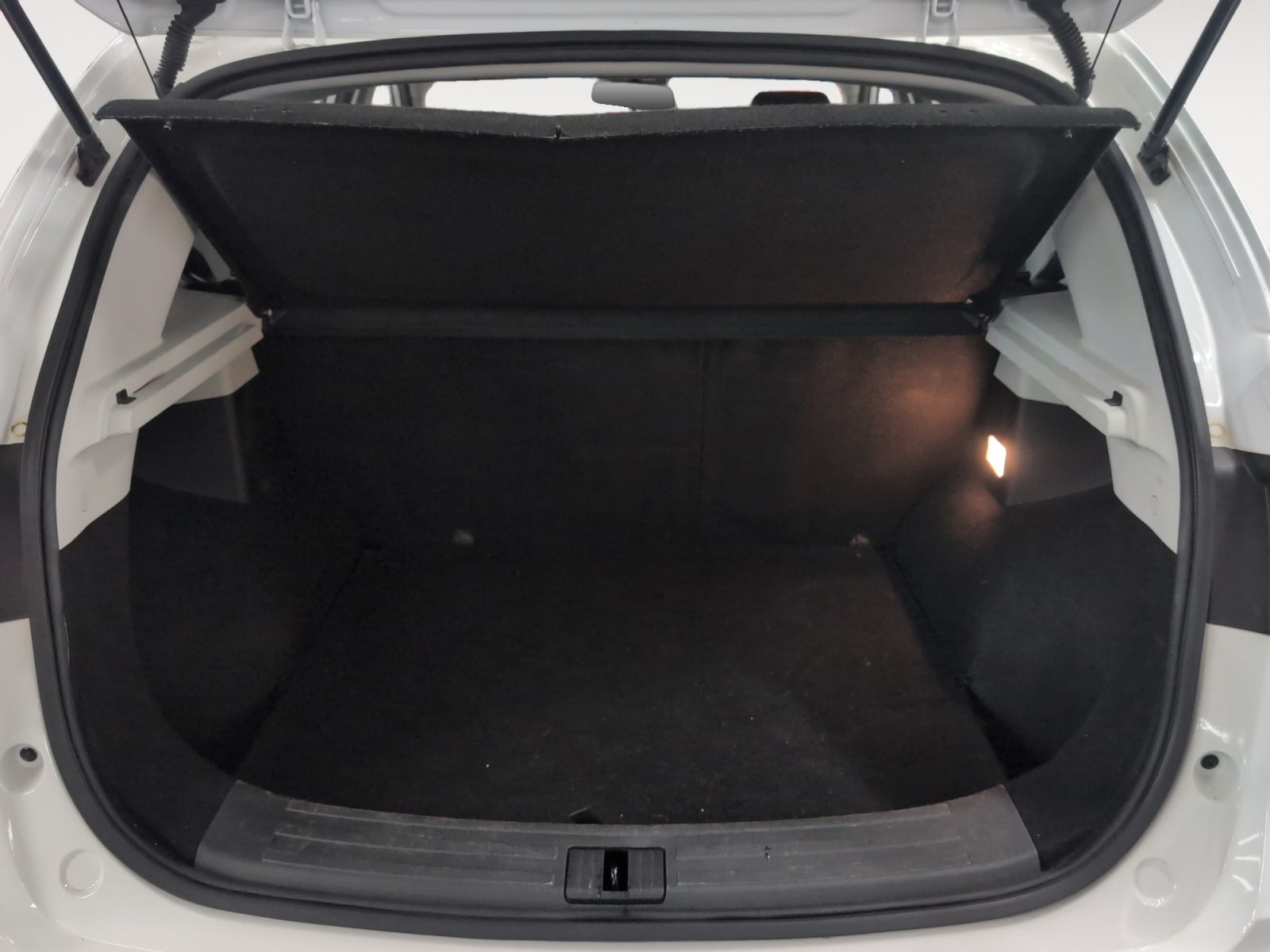 MG ZS 1.0T Luxury - foto 14