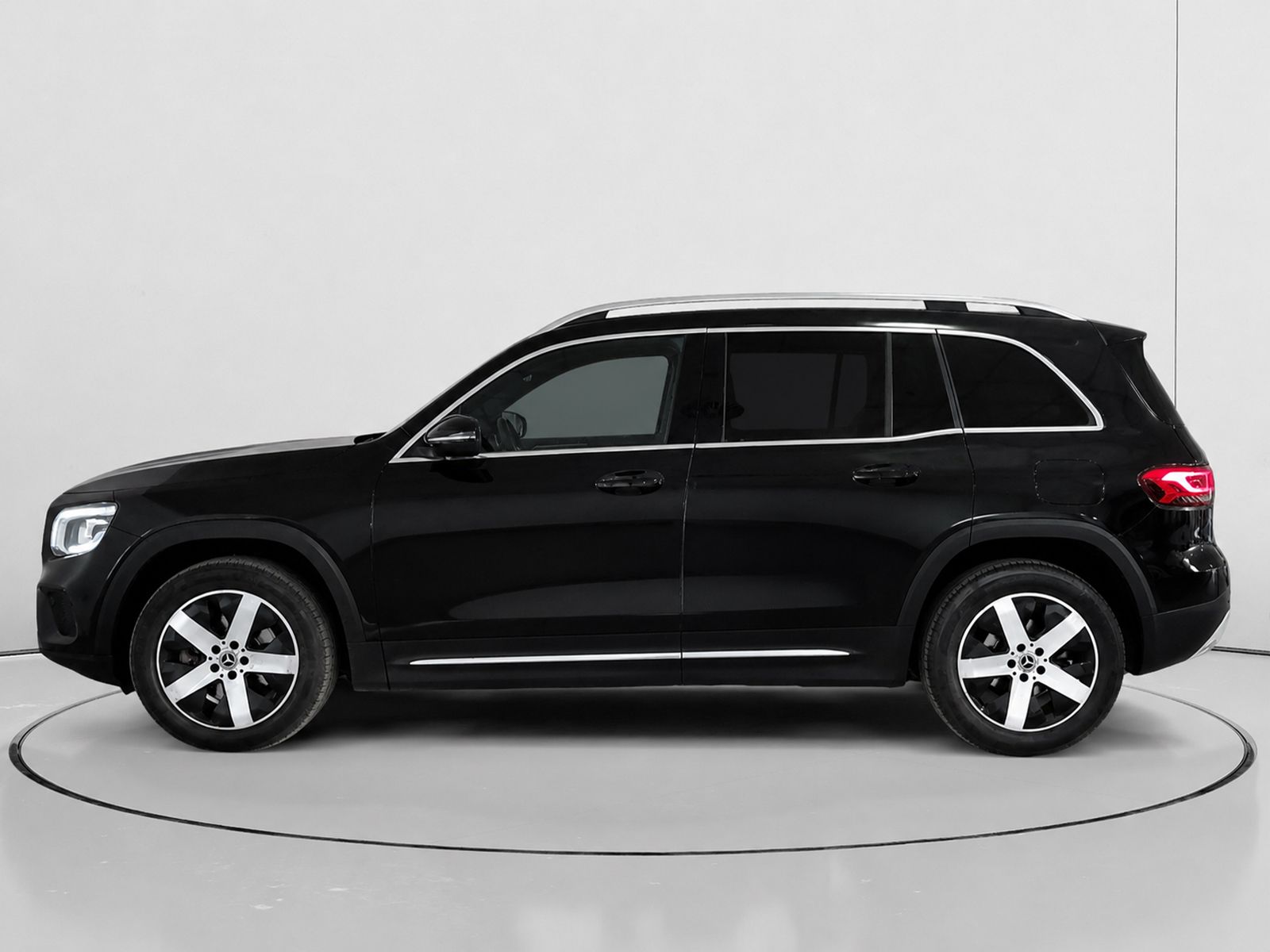 Mercedes-Benz GLB 200 d - foto 6