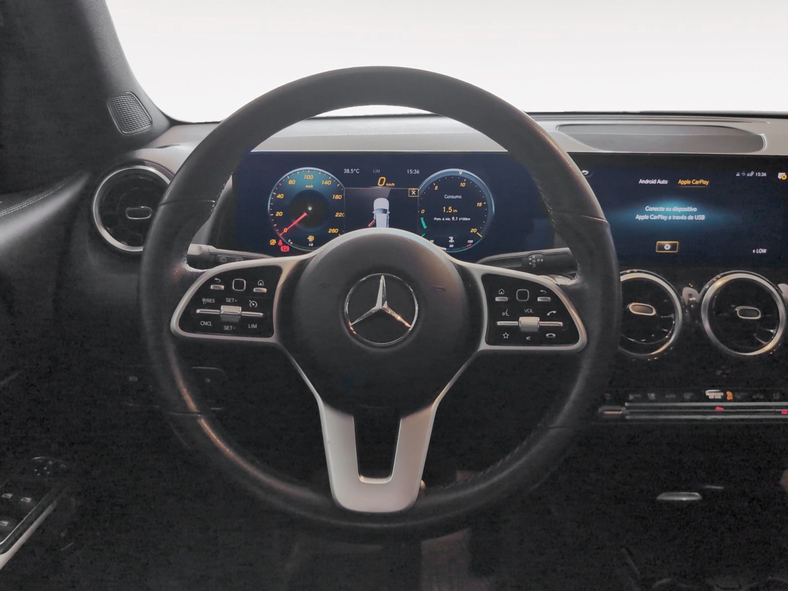 Mercedes-Benz GLB 200 d - foto 10