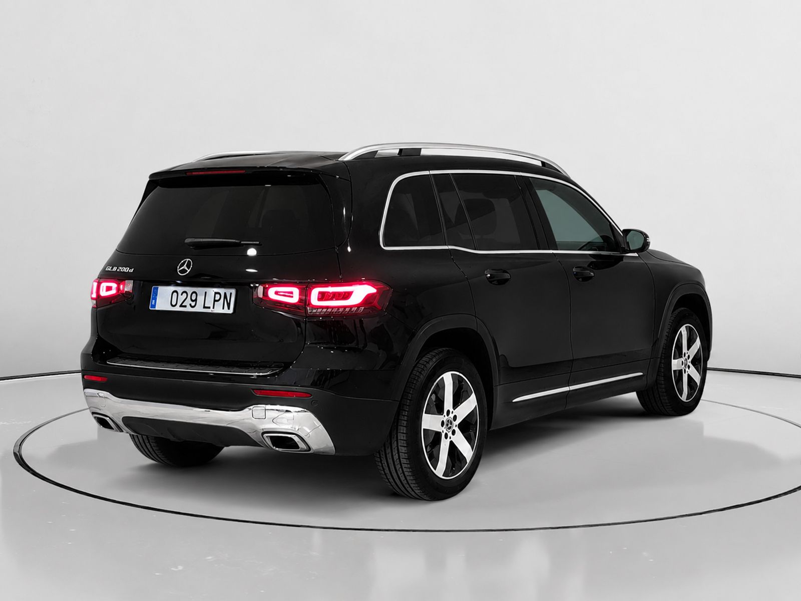 Mercedes-Benz GLB 200 d - foto 3