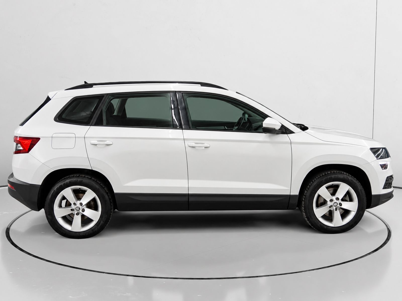 Škoda Karoq 2.0 TDI Ambition 4x4 DSG - foto 2